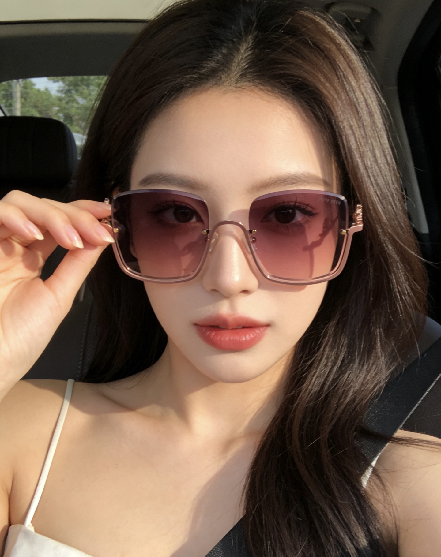 MIUMIUMOD：SMU72WSize：54口21-142