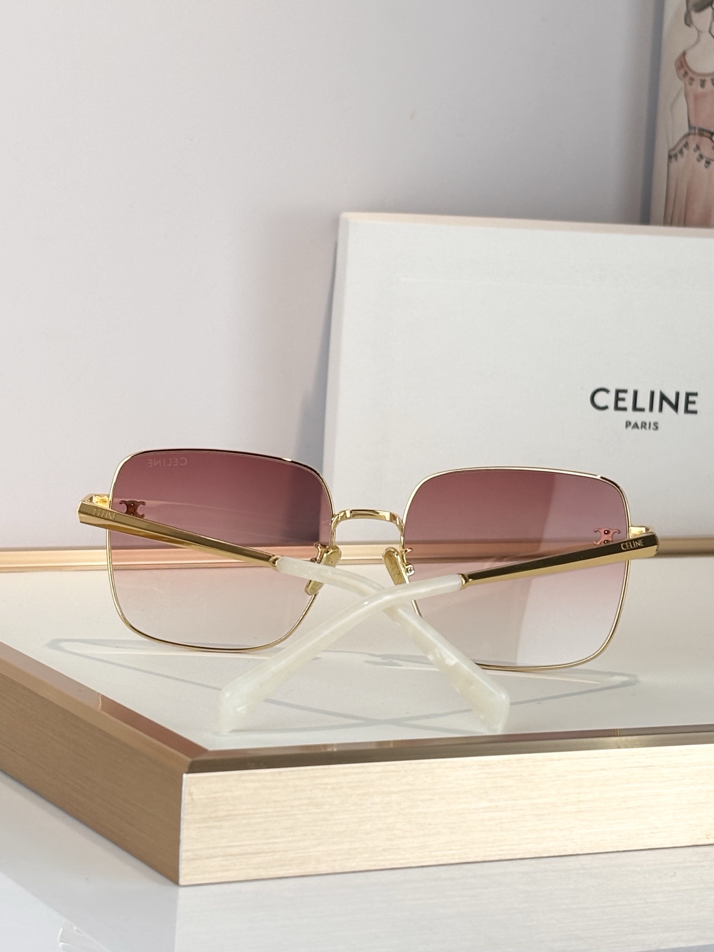 CELINEMOD：CL42130USize：59口18-145