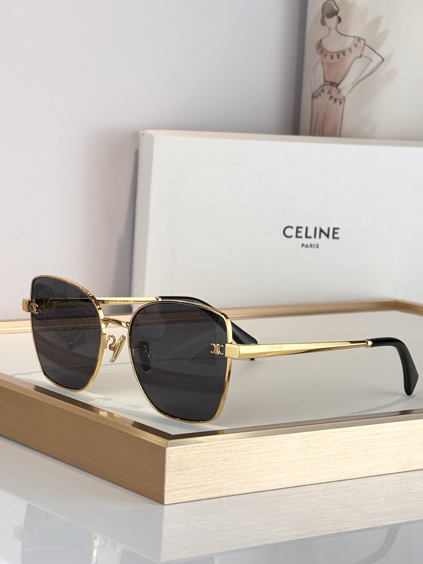 CELINEMOD：CL42129USize：59口18-145