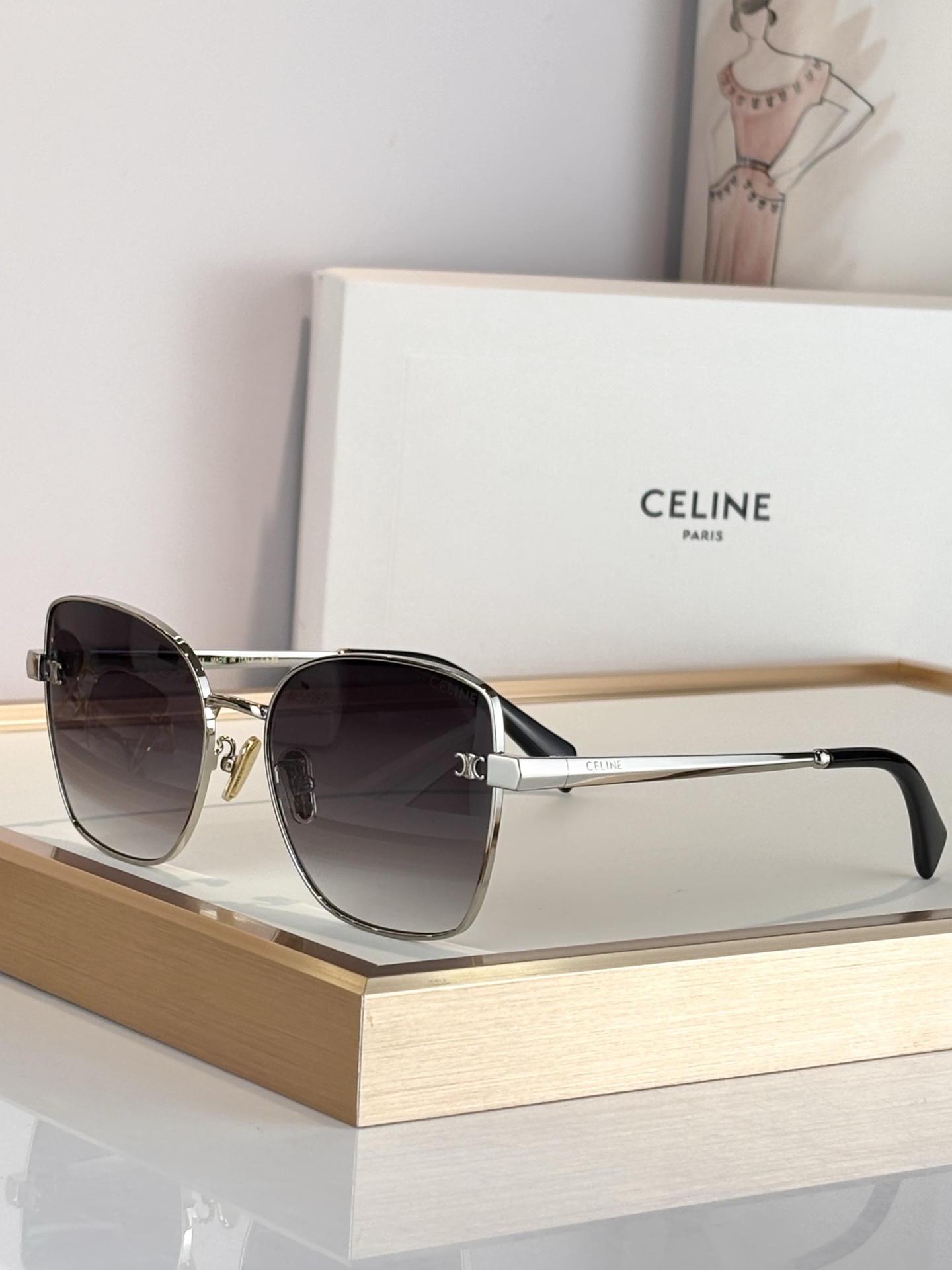 CELINEMOD：CL42129USize：59口18-145