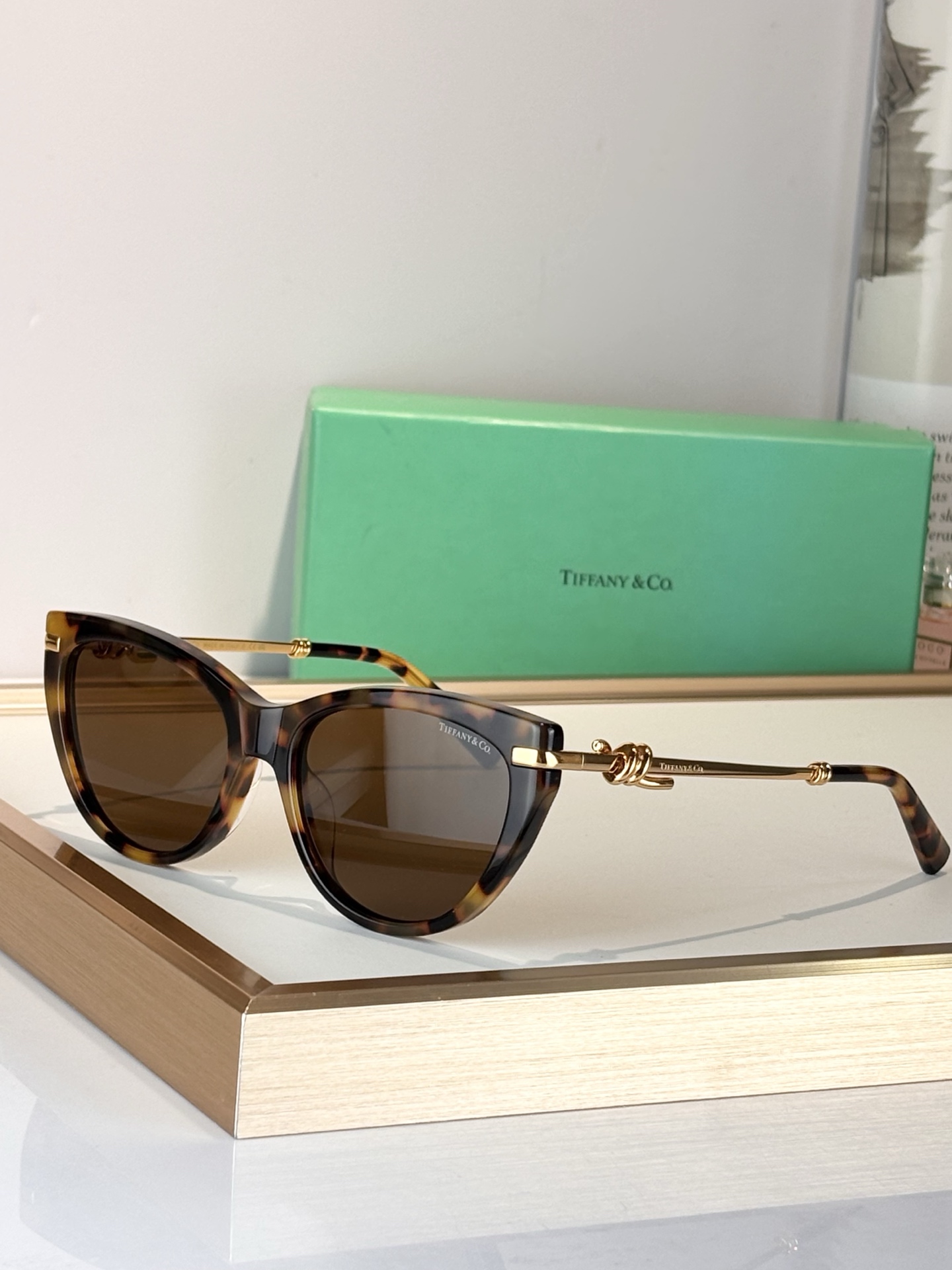 TIFFANY*Mod：TF4253Size：56口18-145