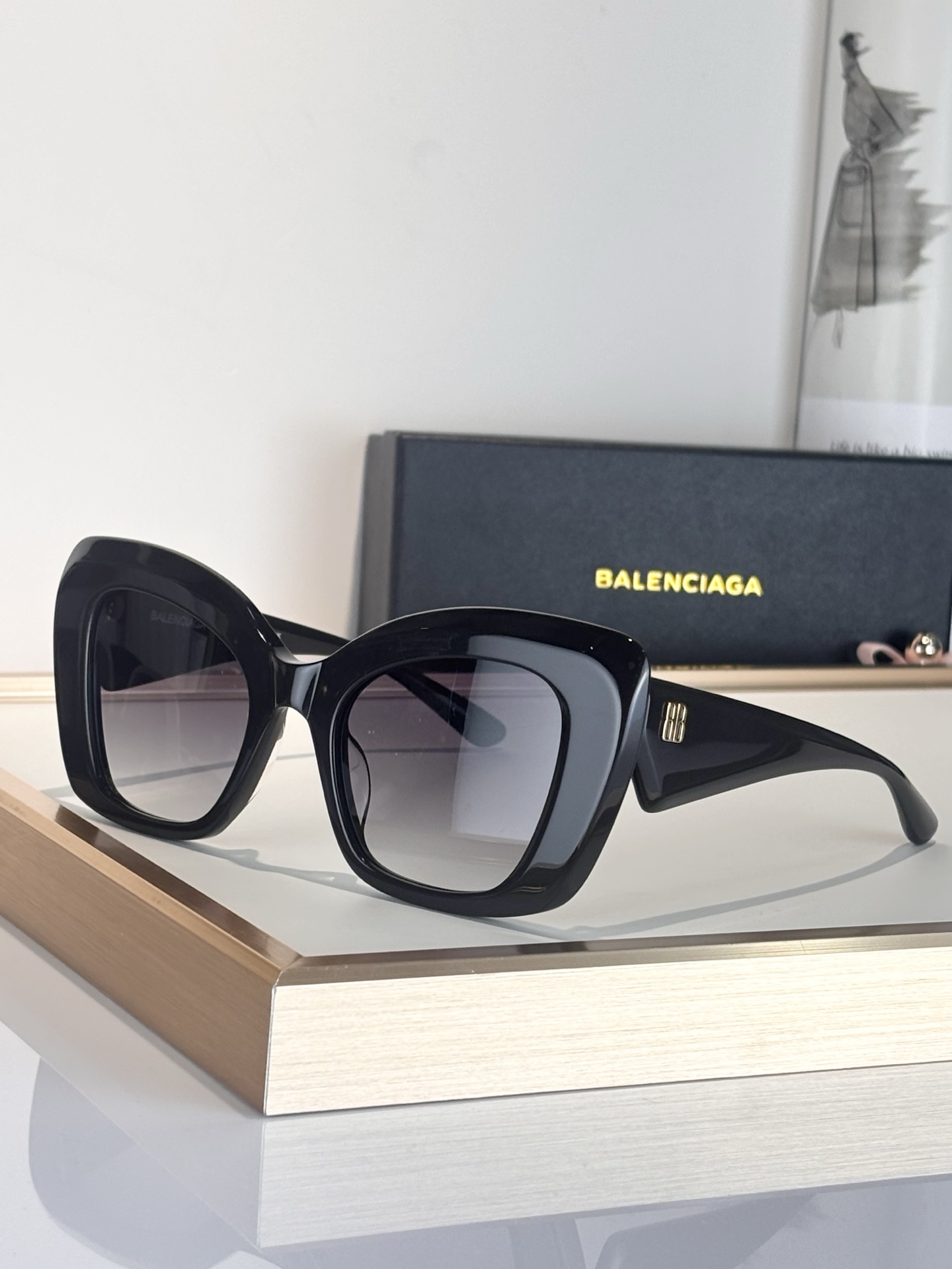 BALENCIAG* Mod：BB0503SSize：54口22-145