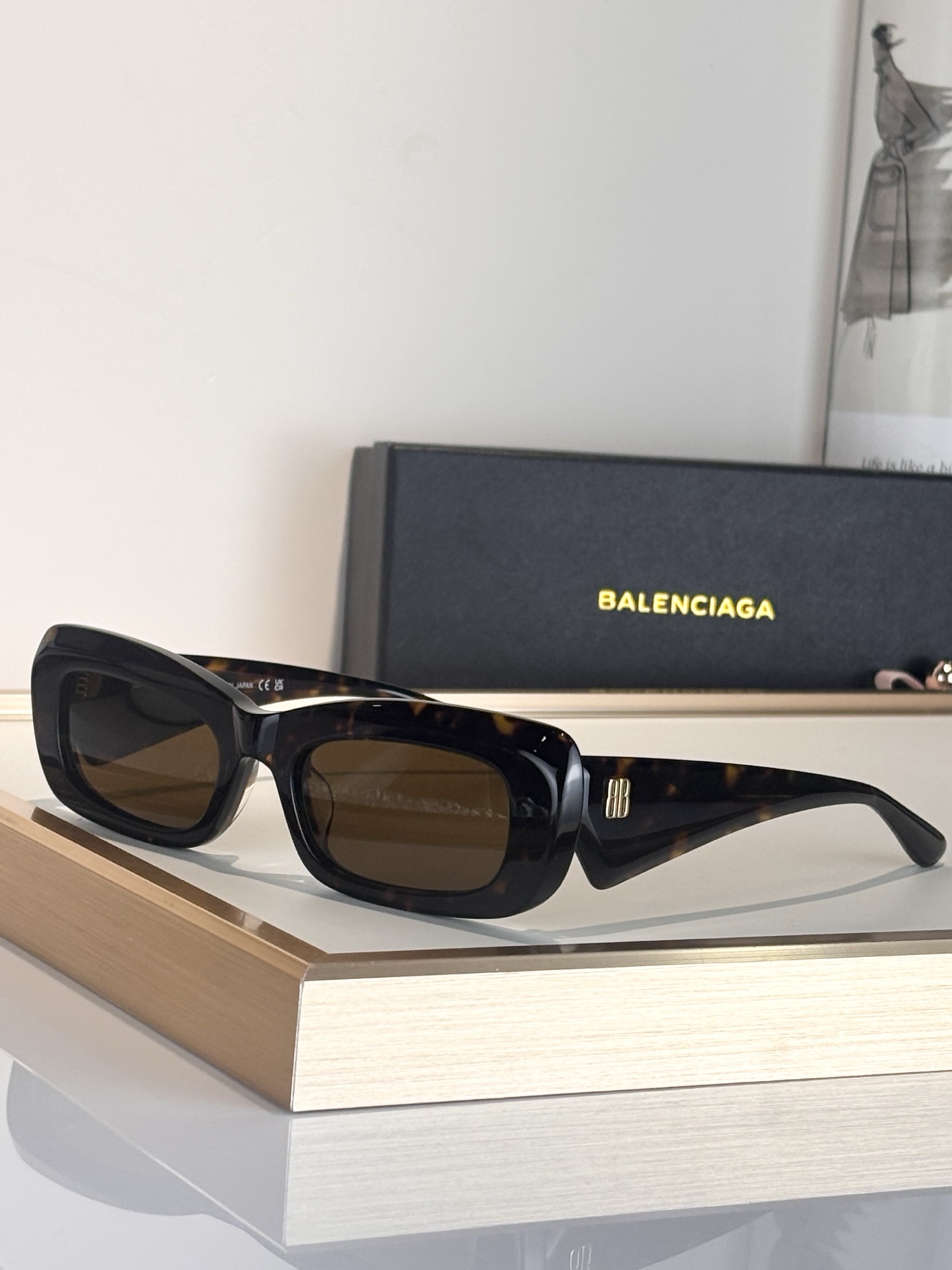 BALENCIAG* Mod：BB0504SSize：55口20-145