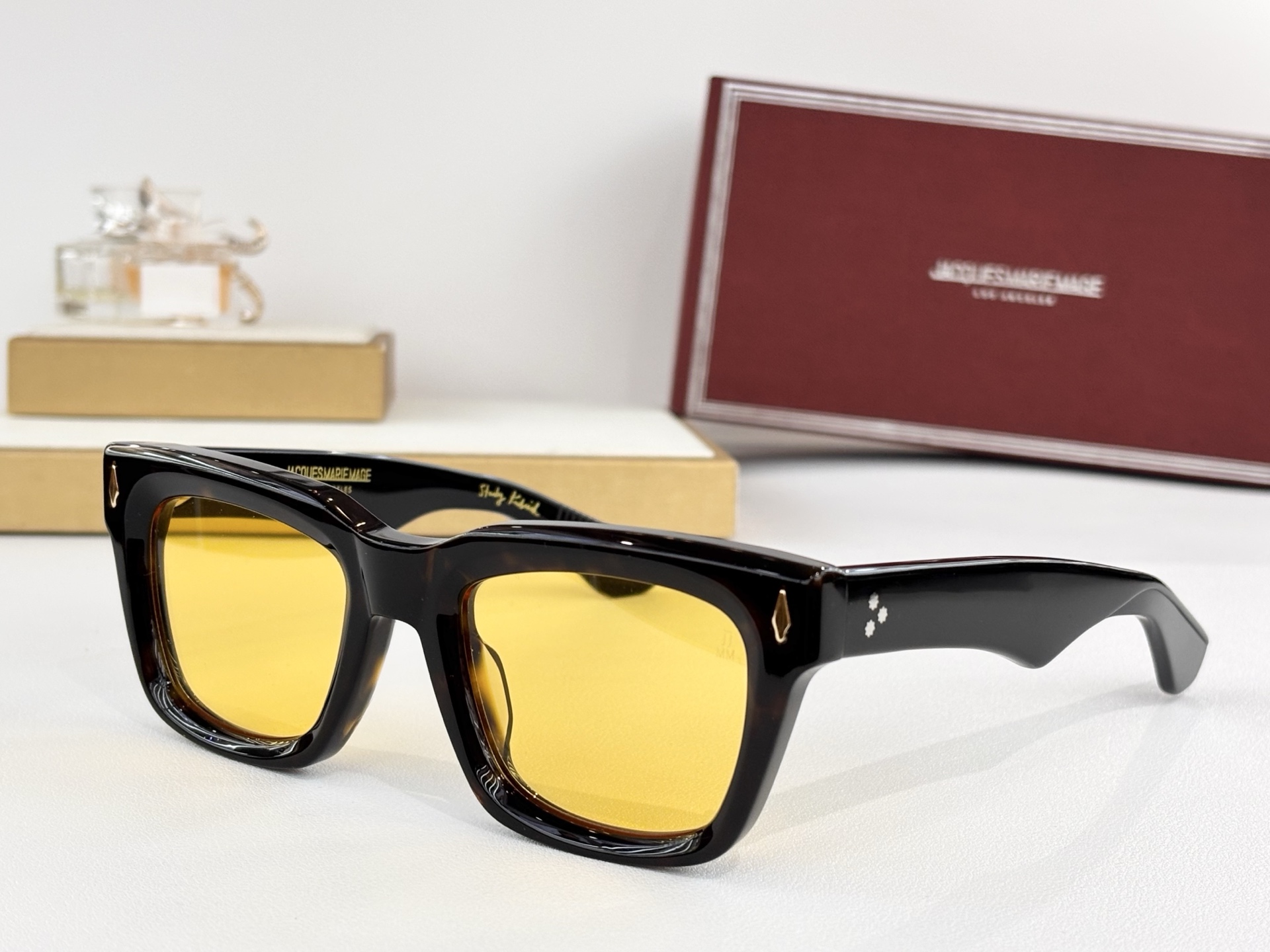 JACQUES MARIE MAGEMODEL：THE SHININGSIZE:50-22