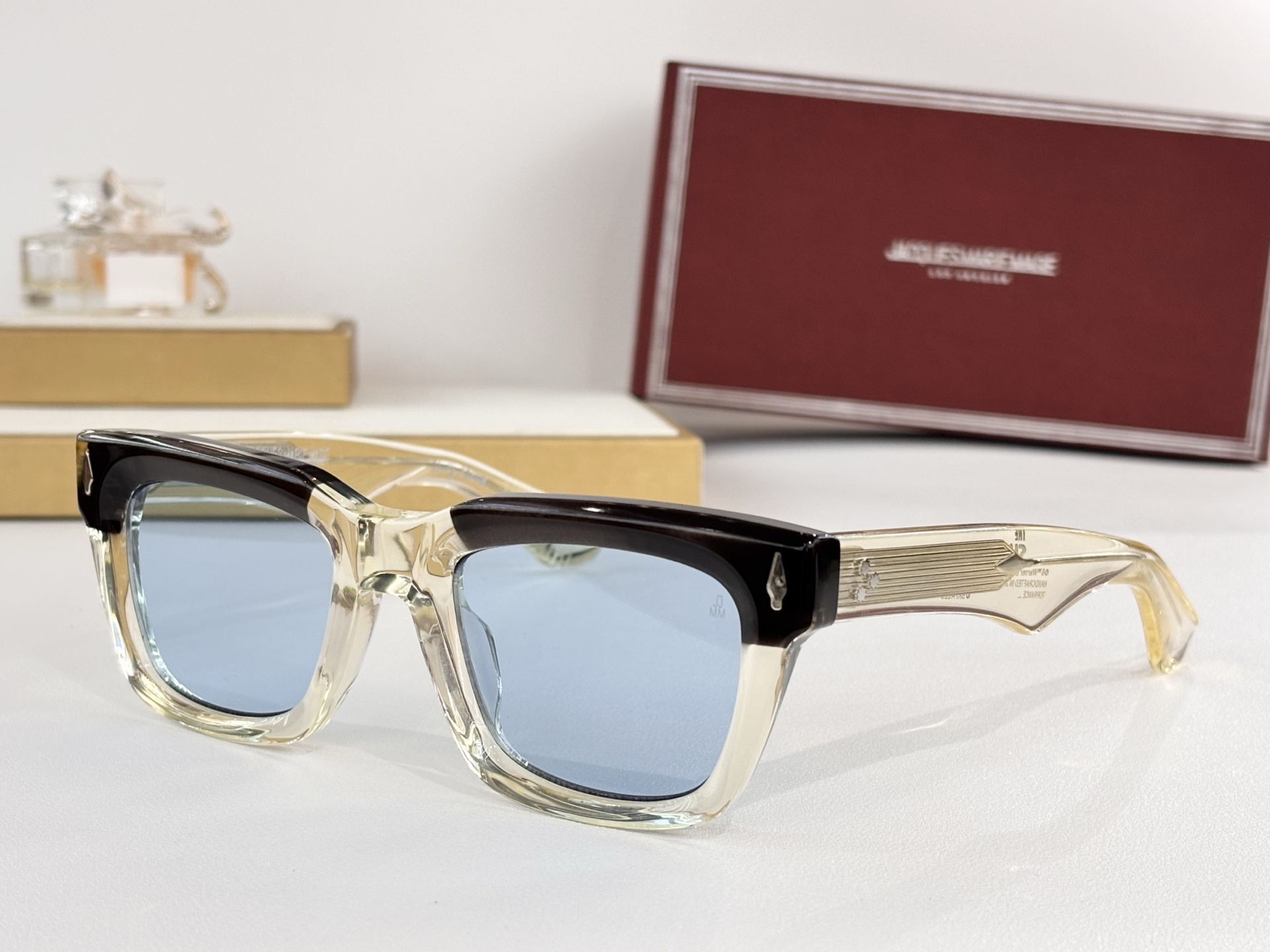 JACQUES MARIE MAGEMODEL：THE SHININGSIZE:50-22