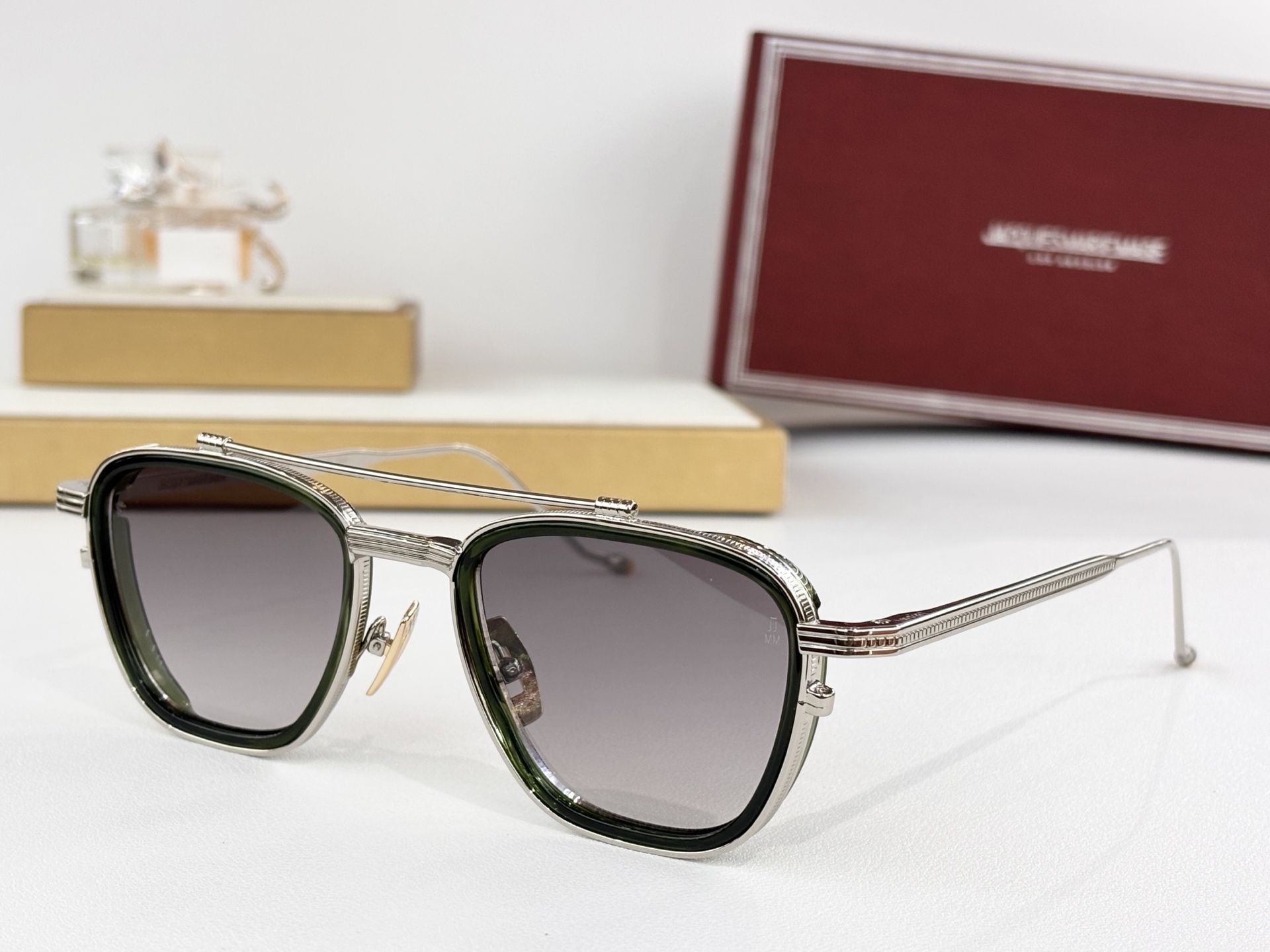 JACQUES MARIE MAGEMODEL：1992 Size：50口22