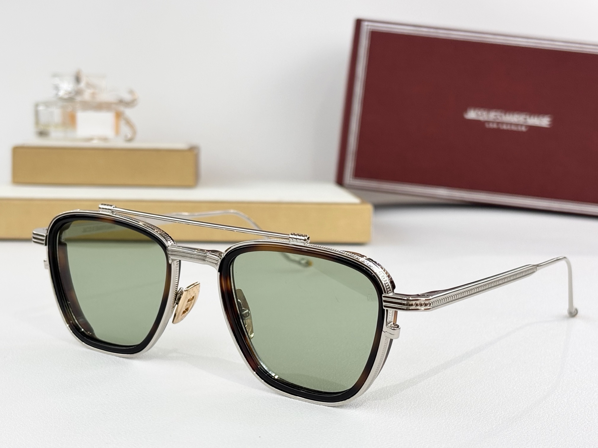 JACQUES MARIE MAGEMODEL：1992 Size：50口22