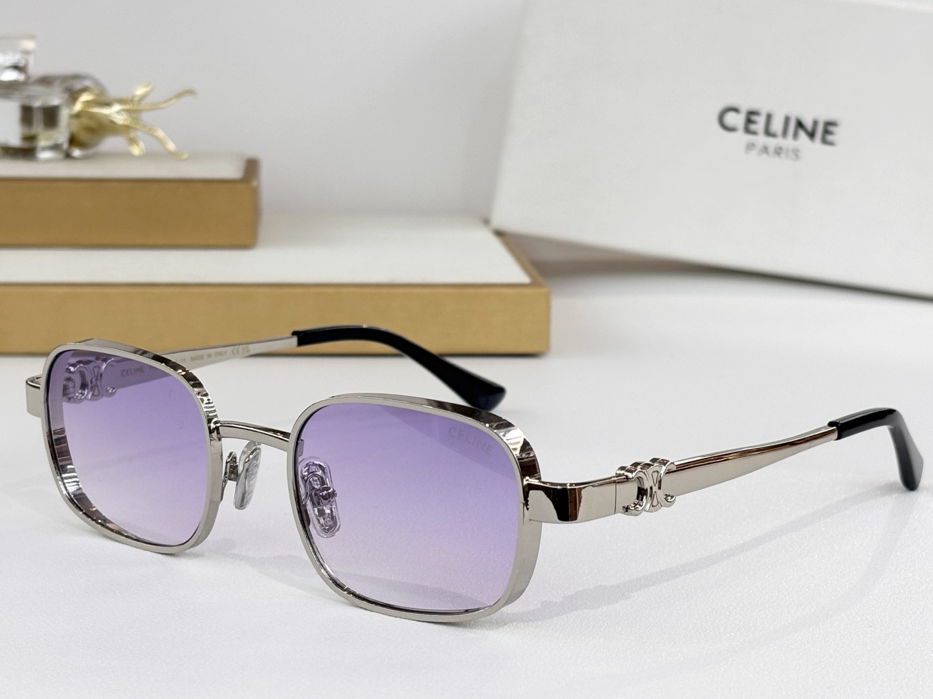 𝘾𝙀𝙇𝙄𝙉𝙀MOD：CL42142USize：50口21-143