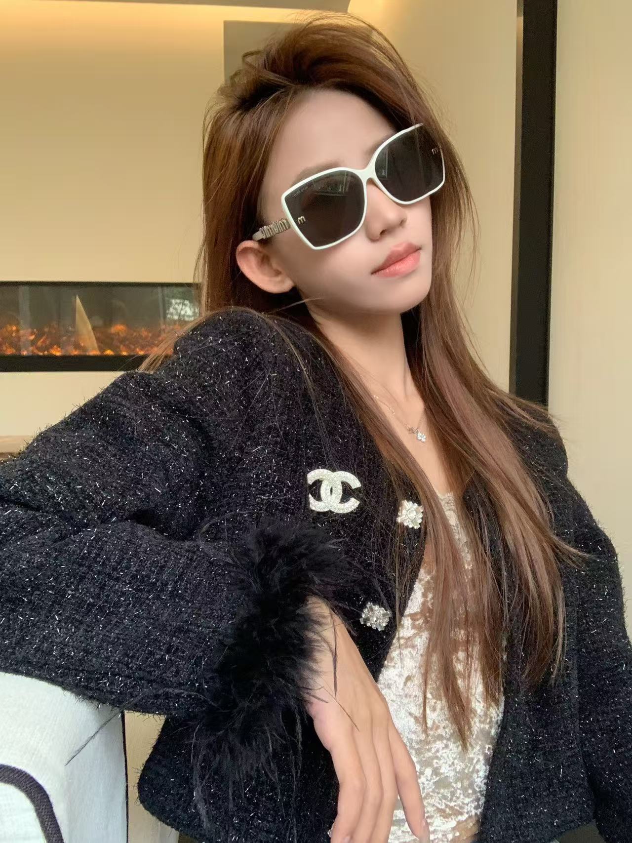 MIUMIUMOD:SMU086ZSize:51口19-135