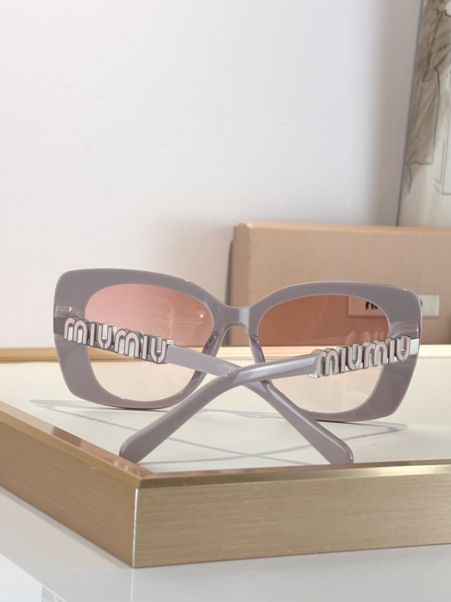 MIUMIUMOD:SMU086ZSize:51口19-135