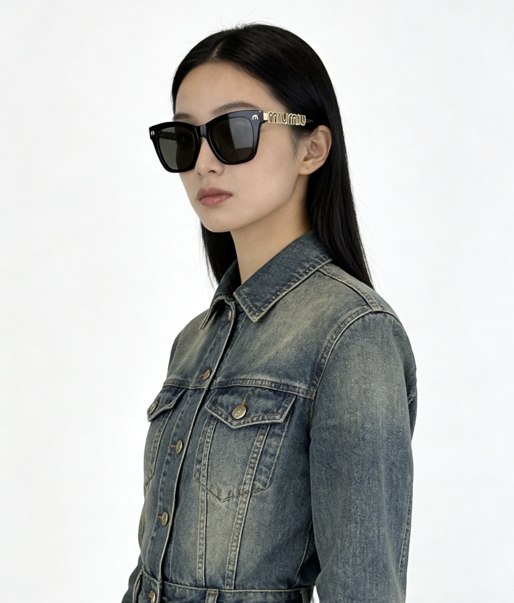 MIUMIUMOD:SMU085ZSize:51口20-135