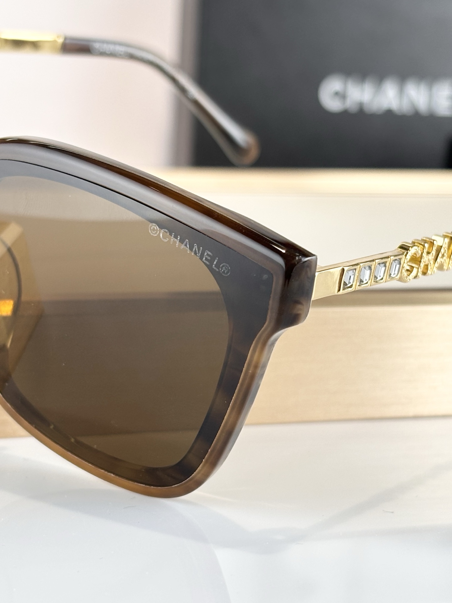 CHANELMODEL：CH8827SIZE：65口16-145