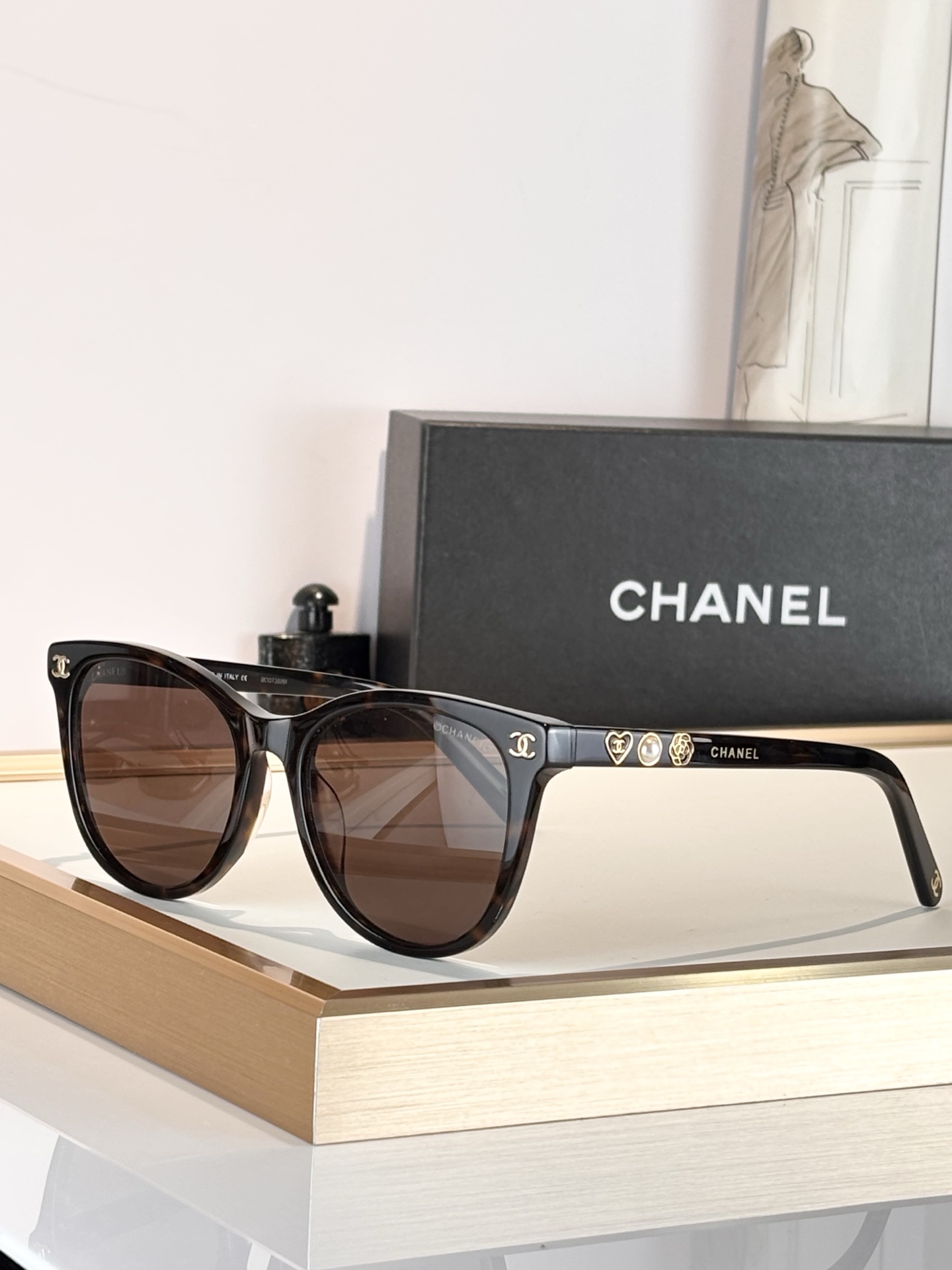 CHANELMODEL：CH8820SIZE：54口23-145