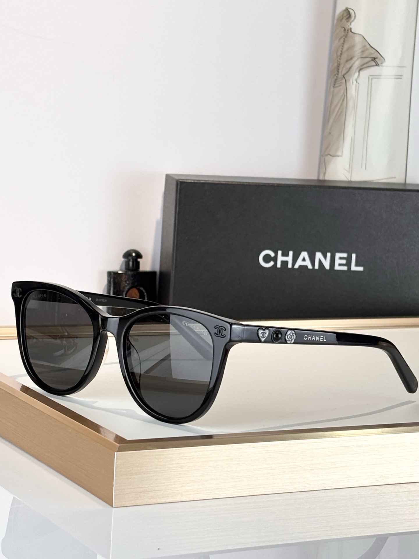 CHANELMODEL：CH8820SIZE：54口23-145