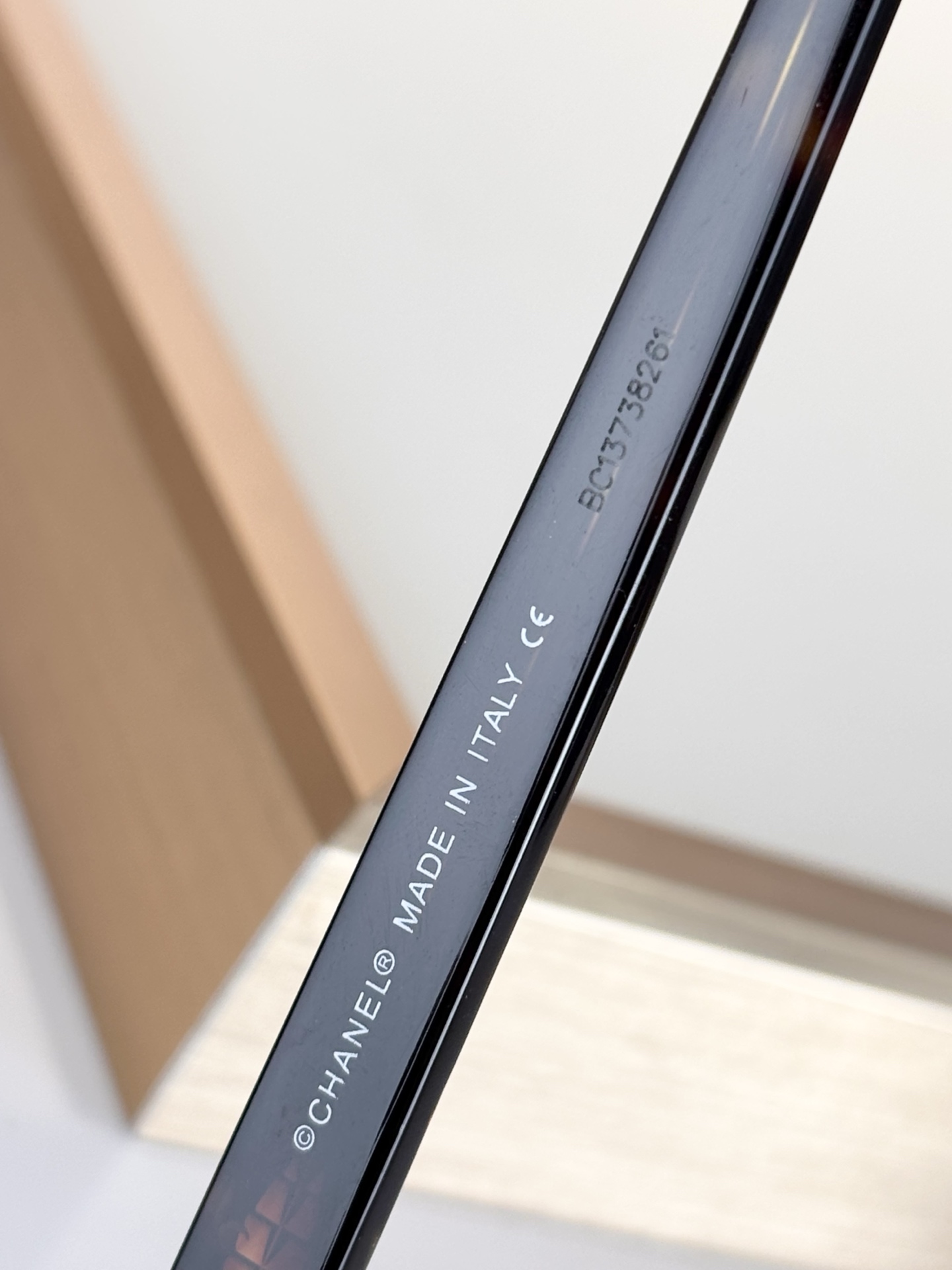 CHANELMODEL：CH8820SIZE：54口23-145