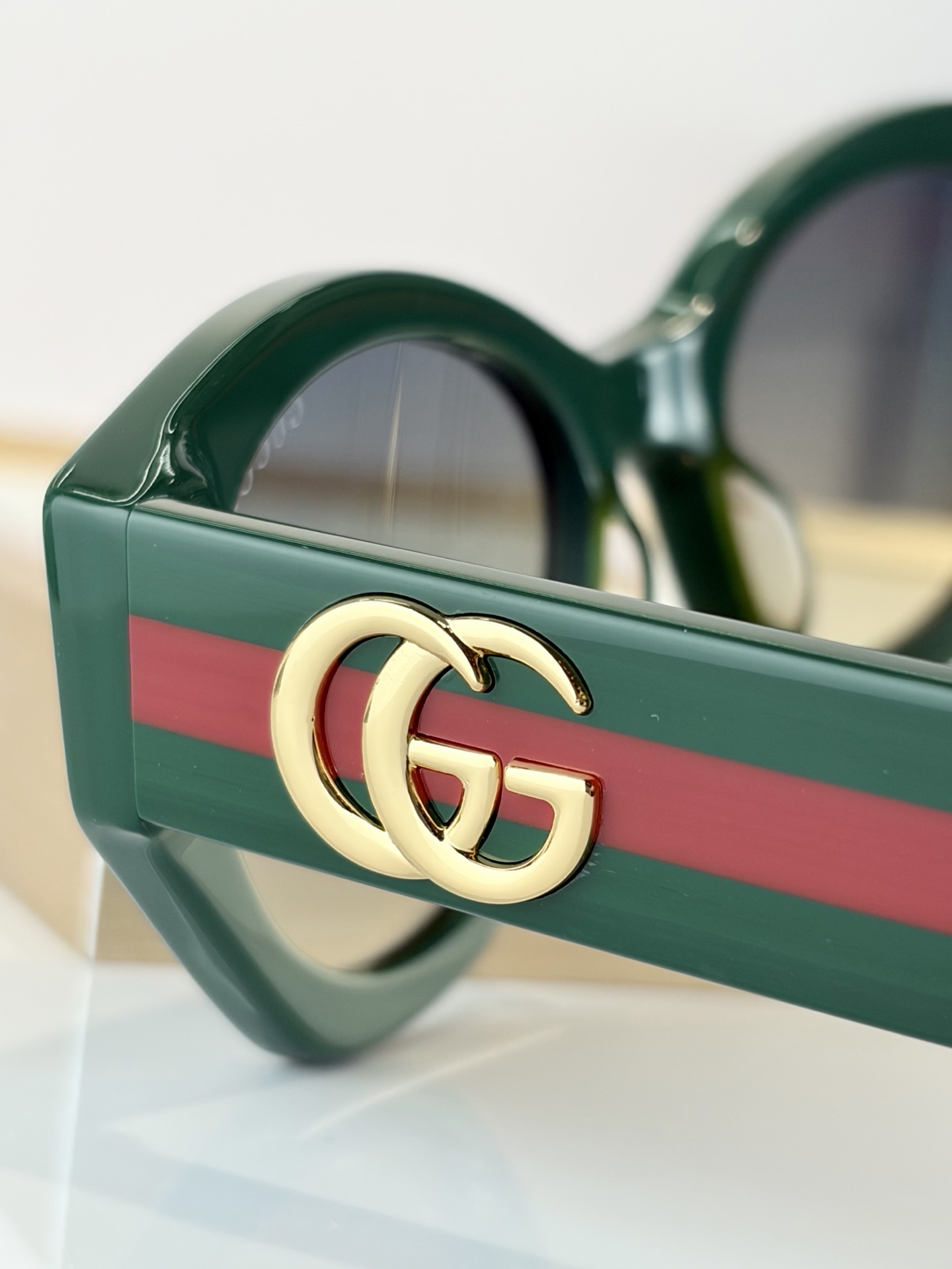 GUCCIMOD：GG1559SSize：54口20-145