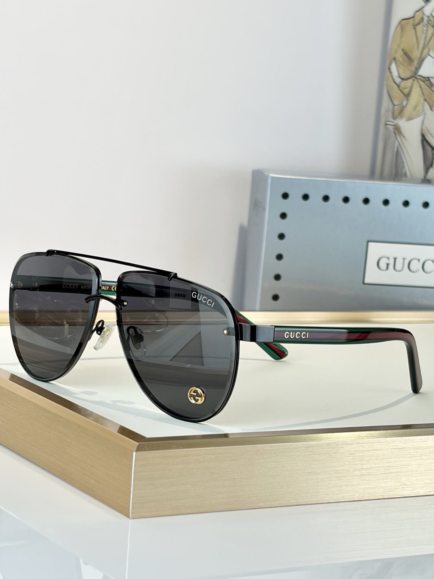 GUCCIMOD：GG1418SSize：64口12-145