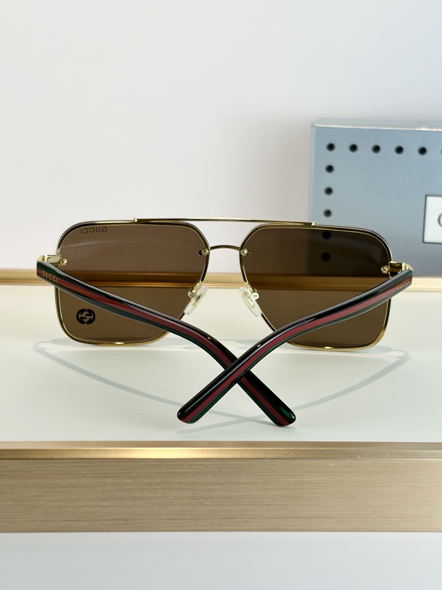 GUCCIMOD：GG1419SSize：64口12-145