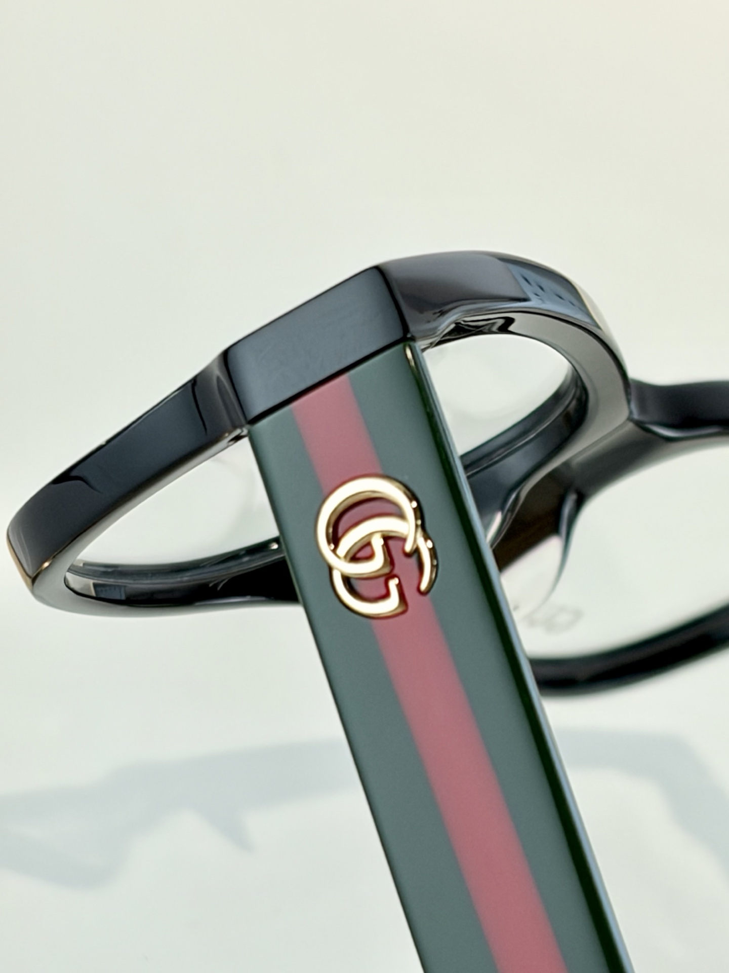 GUCCIMOD：GG0278OASize：55口15-145