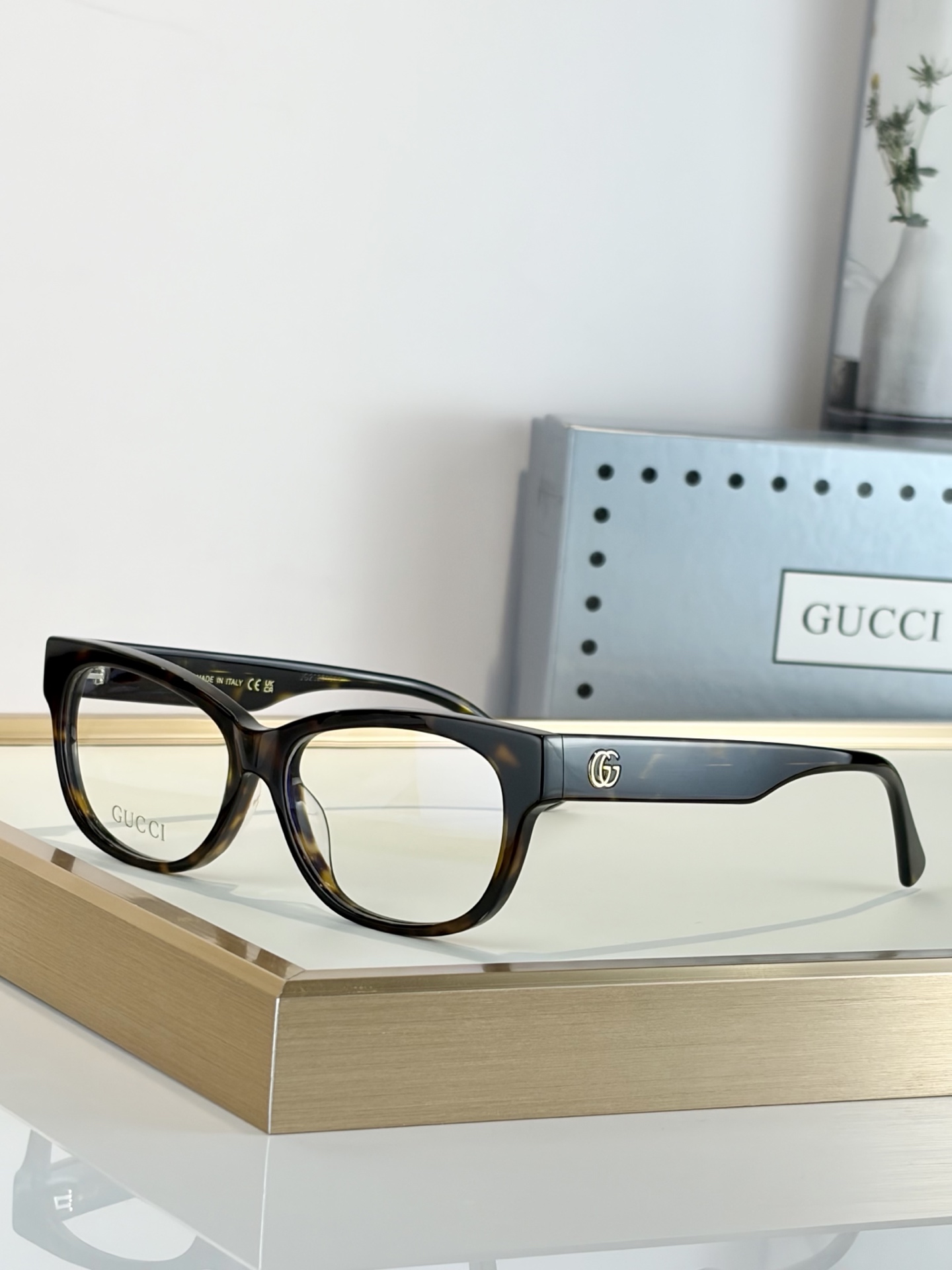 GUCCIMOD：GG0278OASize：55口15-145