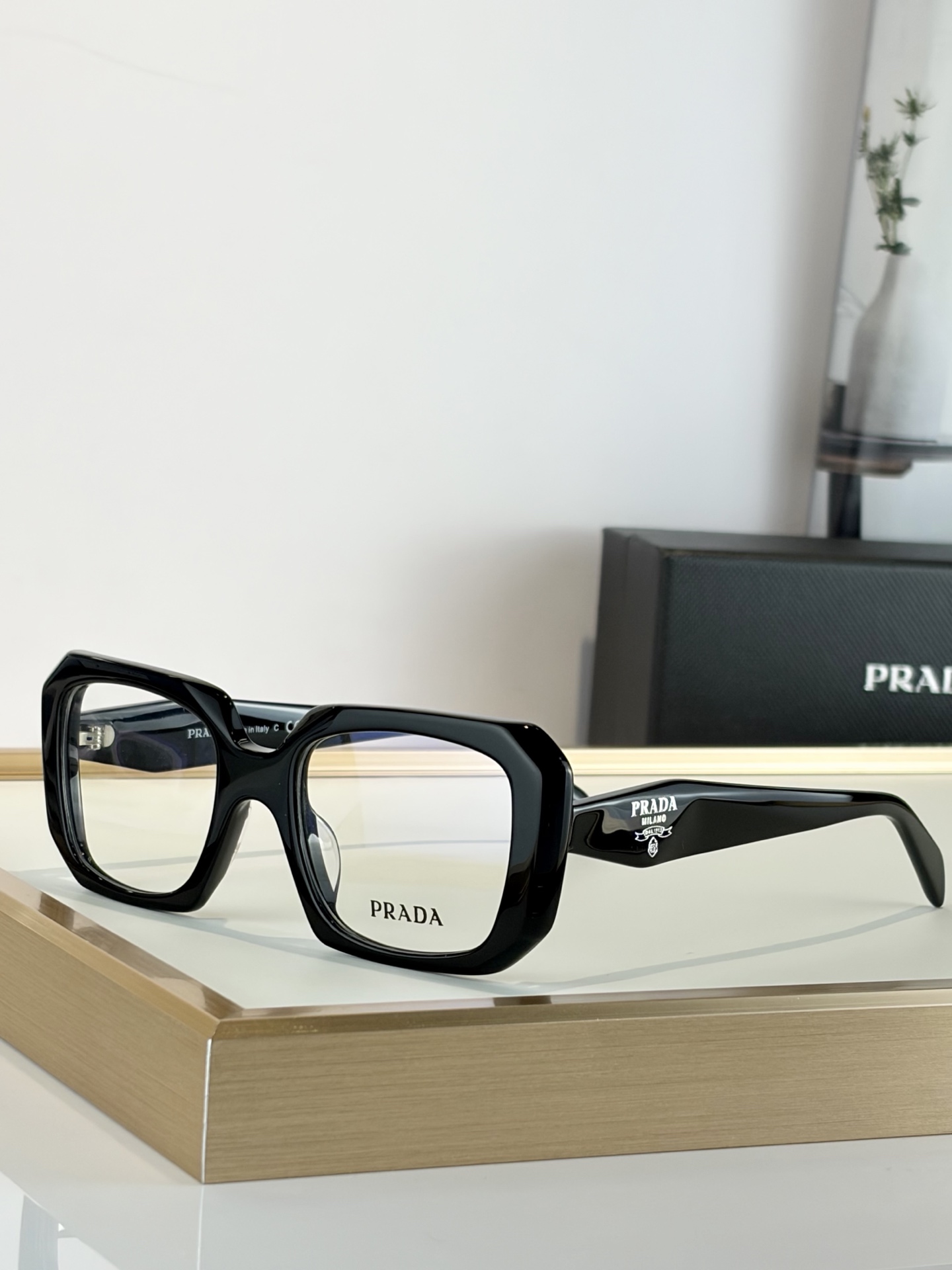 PRADAMOD：PR C09VSize：53口19-145