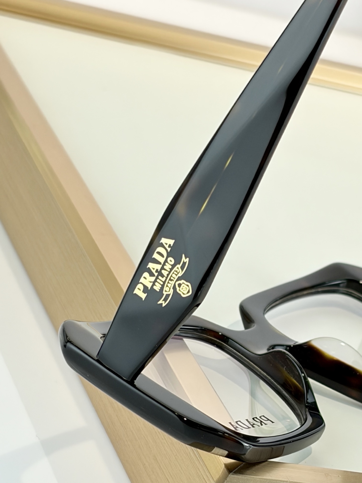 PRADAMOD：PR C09VSize：53口19-145