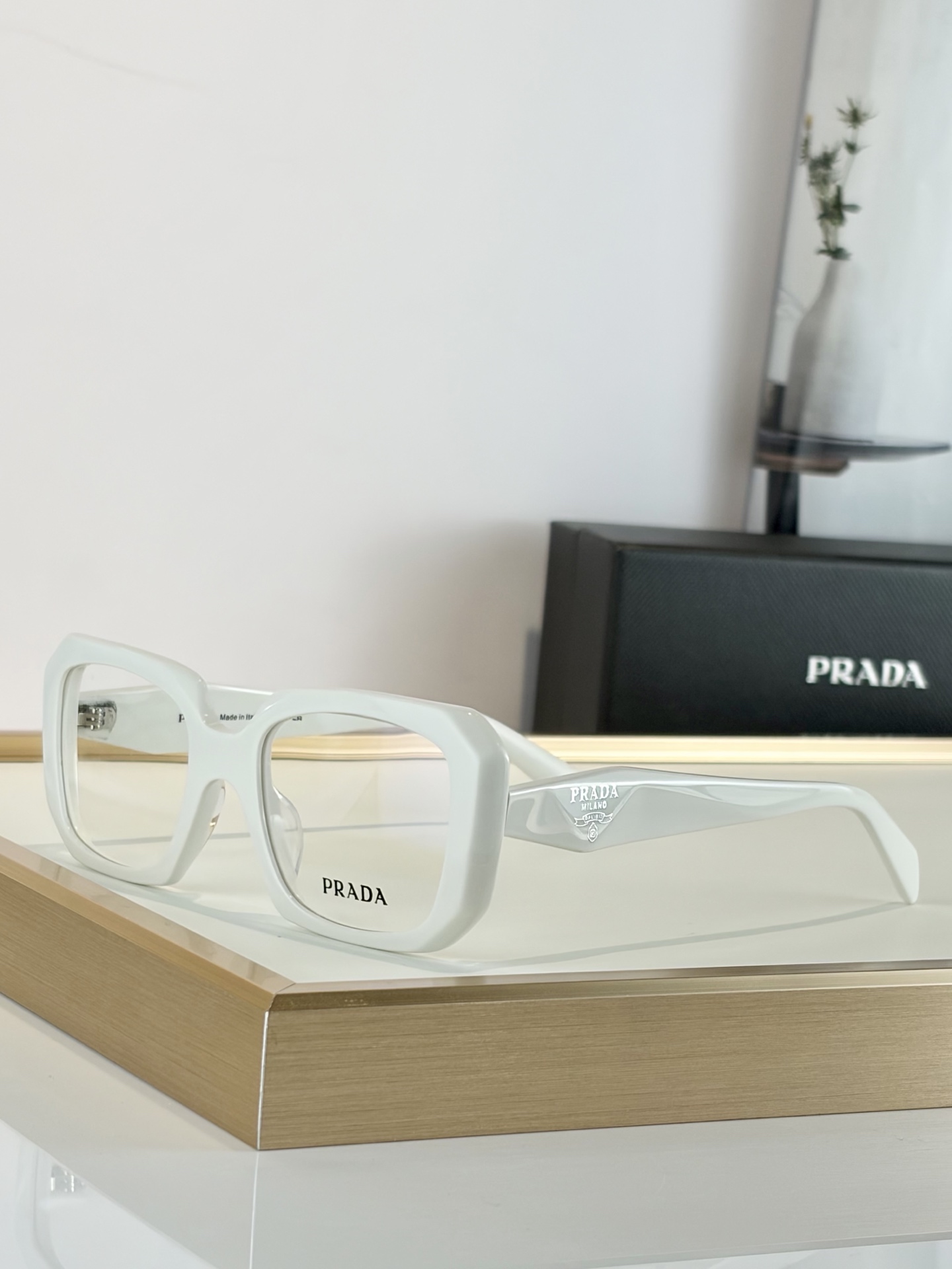 PRADAMOD：PR C09VSize：53口19-145