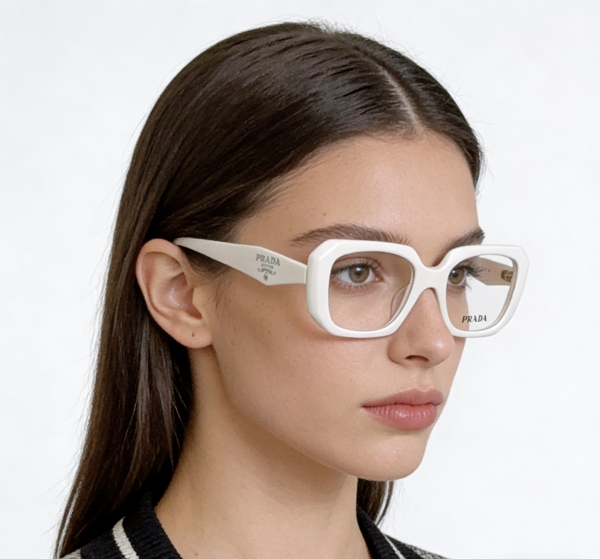 PRADAMOD：PR C09VSize：53口19-145