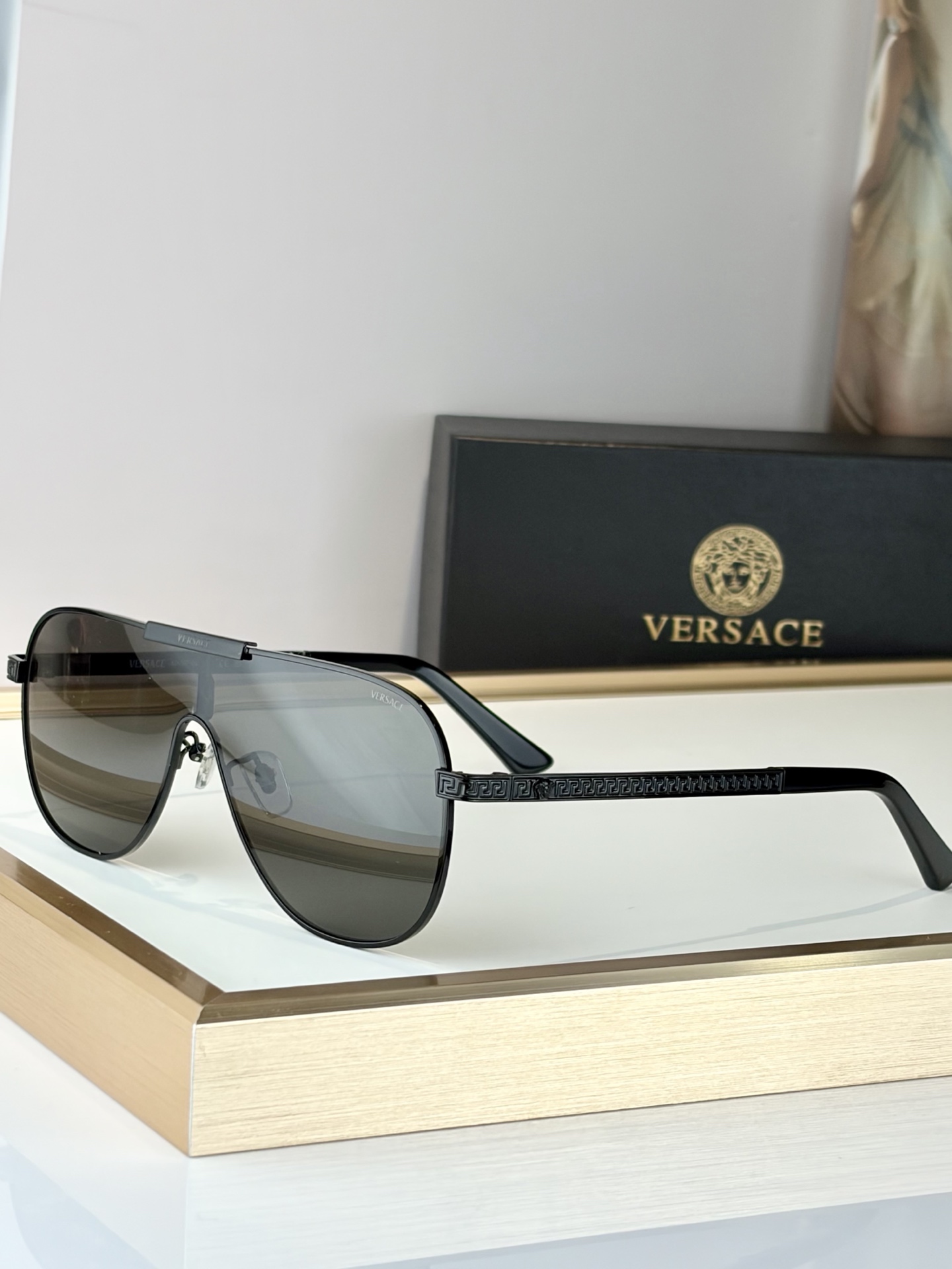 VERSAC*MOD：VE4523USize：00口00-145