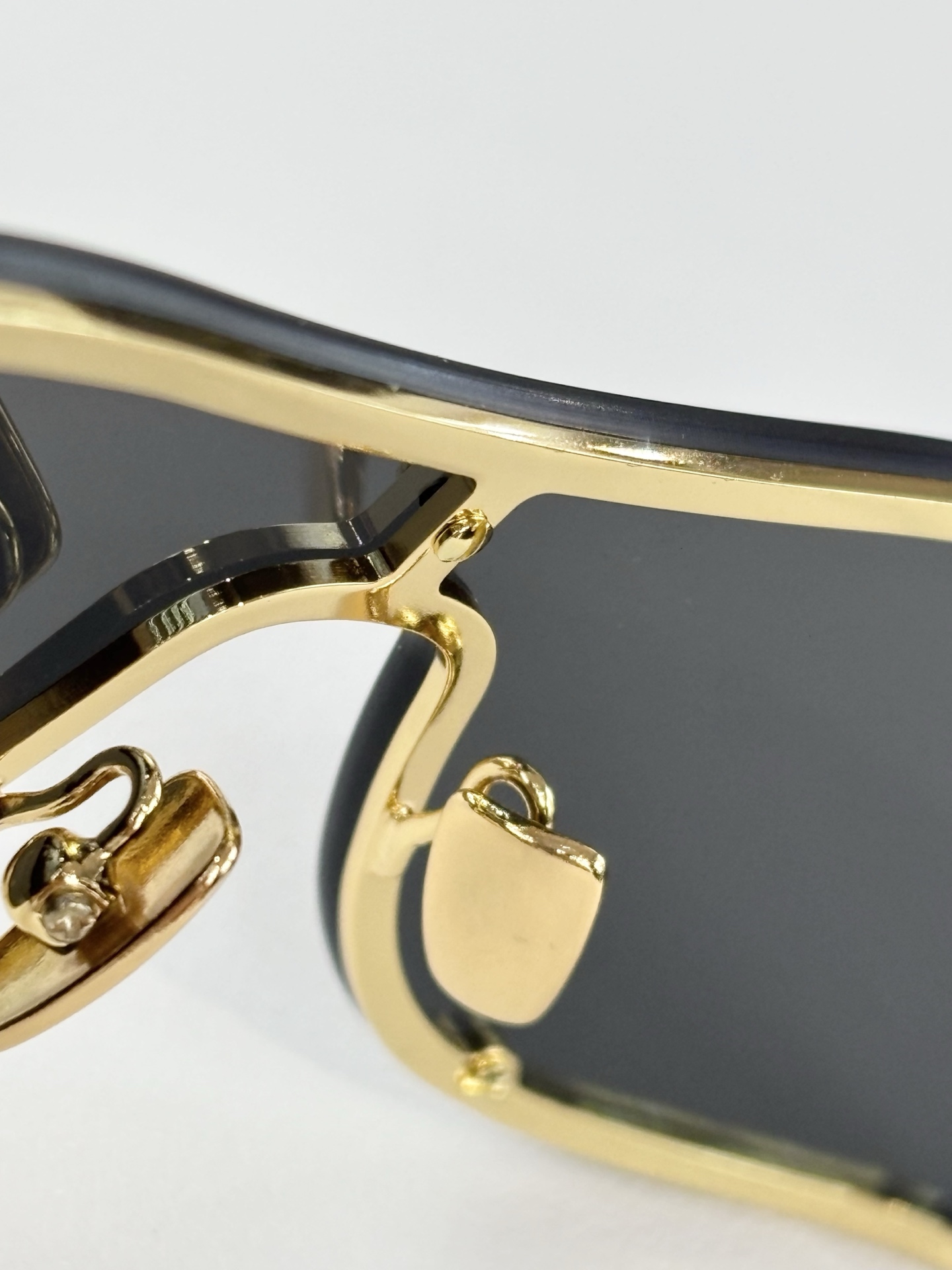 SAINT LAUREN*MOD:SL 807 size：133-120