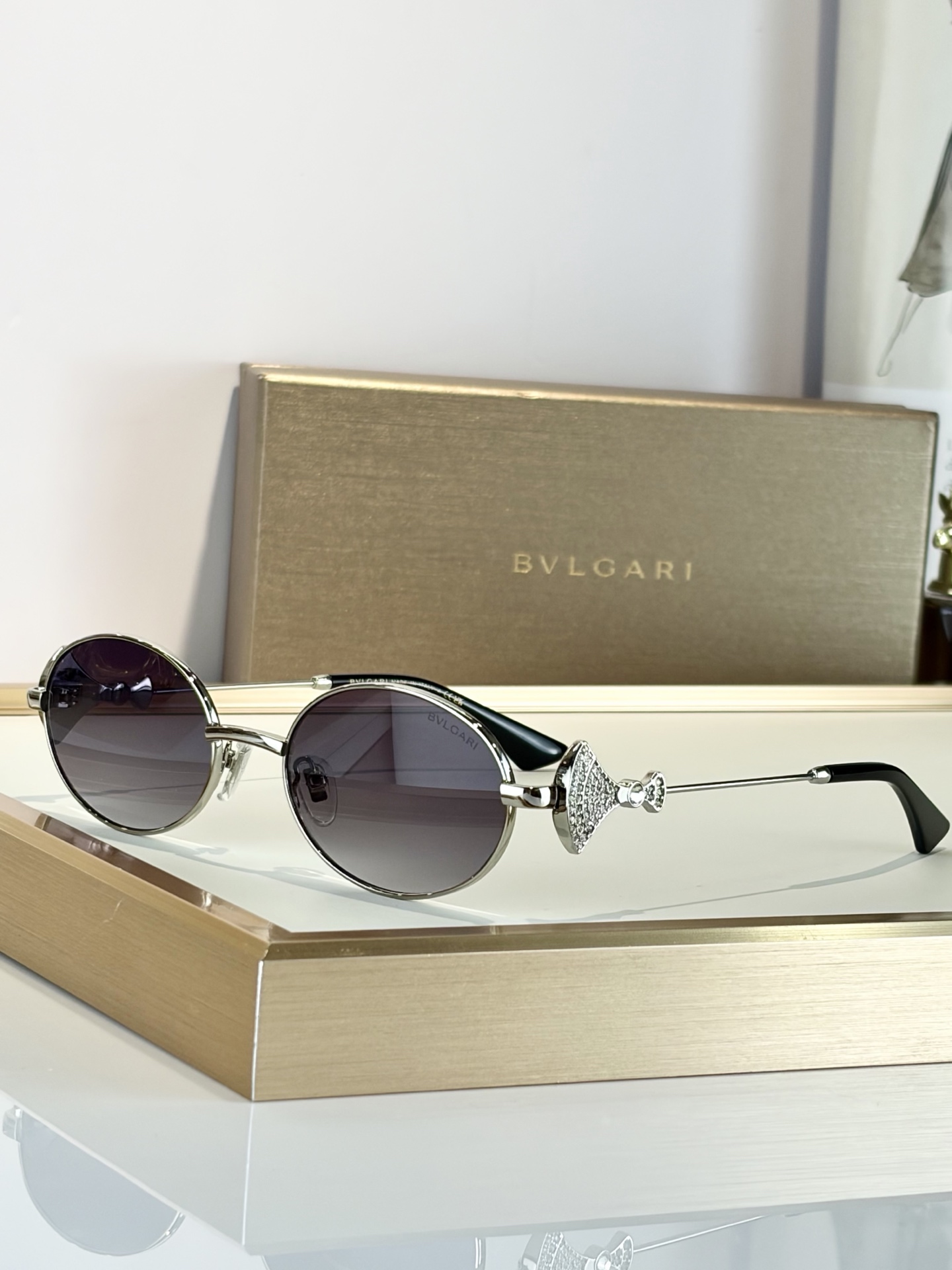 BVLGAR*MOD：BV1796LUSize：54口19-145