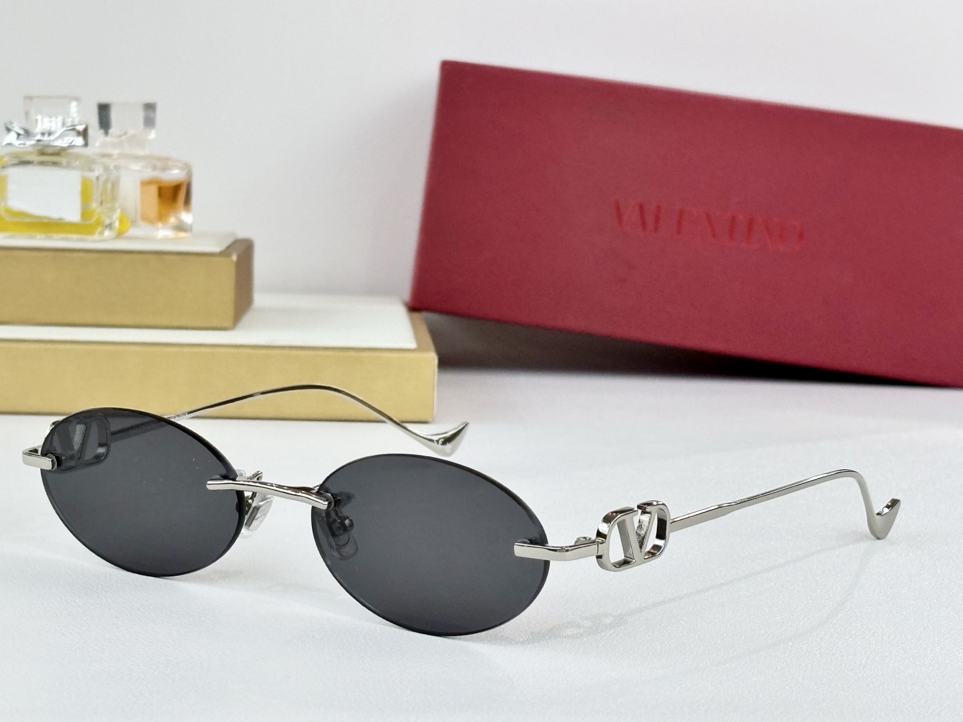 VALENTINOMODEL：VG0032SSIZE：54口17-140