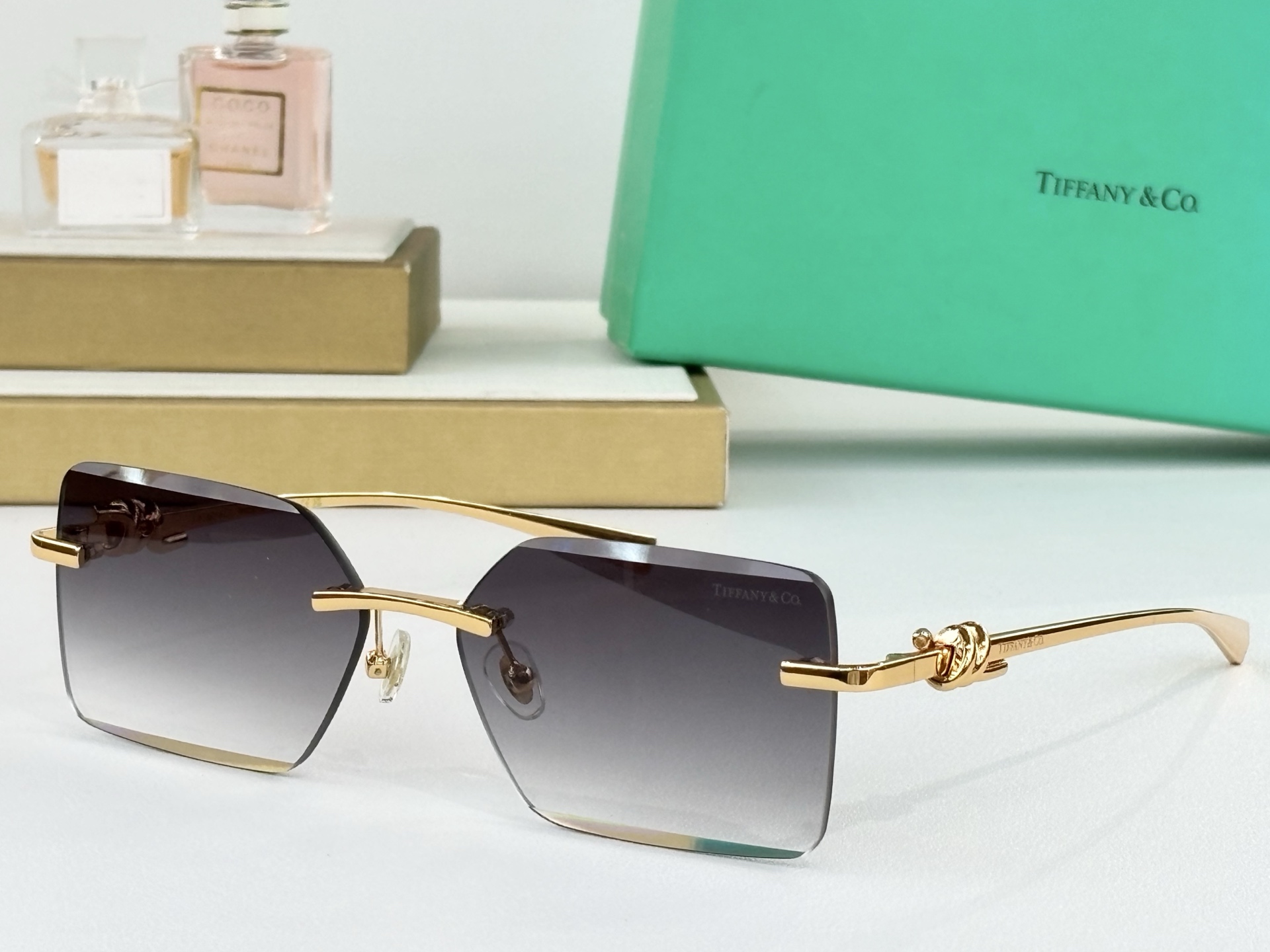 TIFFANY*Mod：TF1856LSize：58口16-140