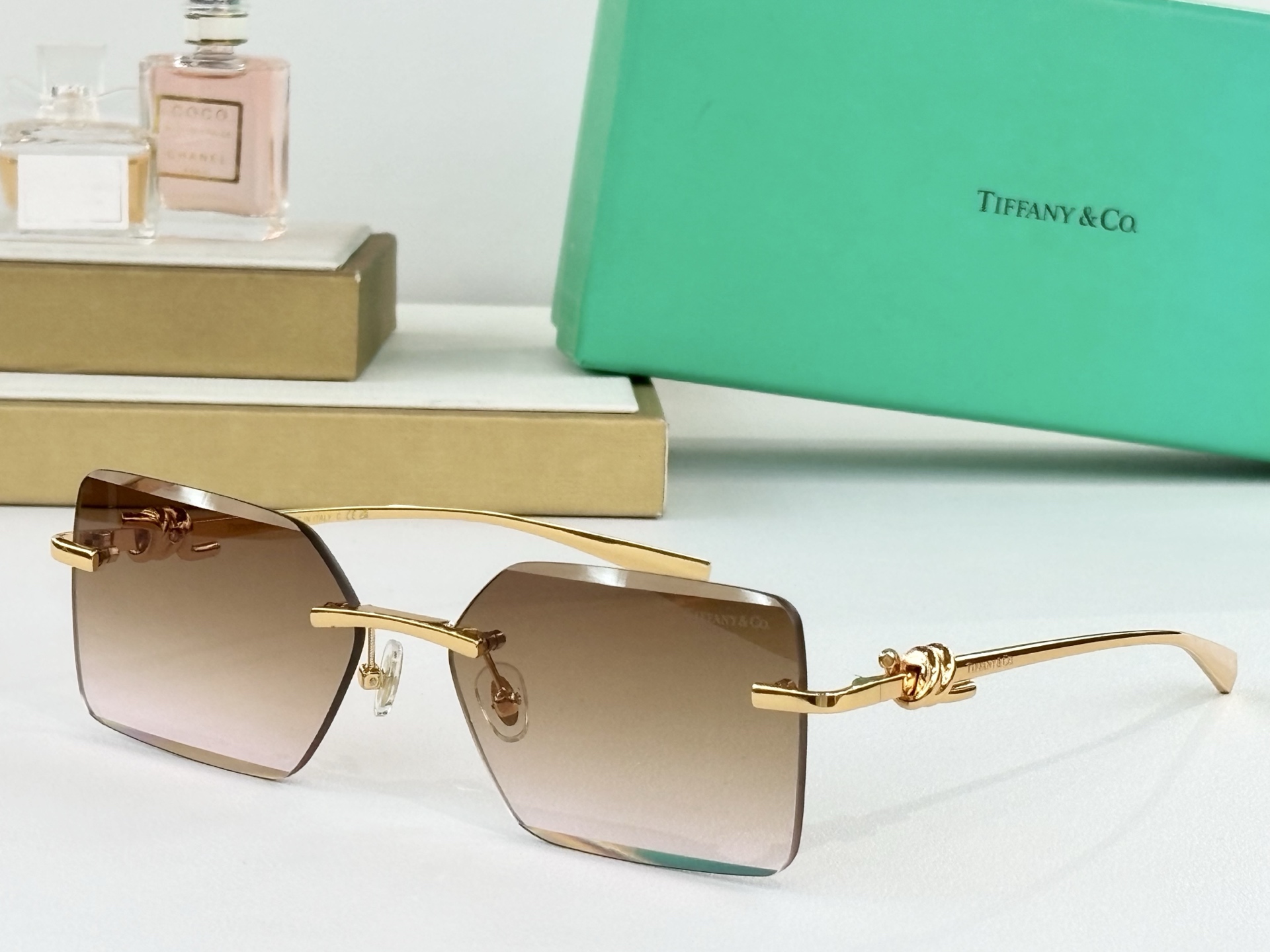 TIFFANY*Mod：TF1856LSize：58口16-140