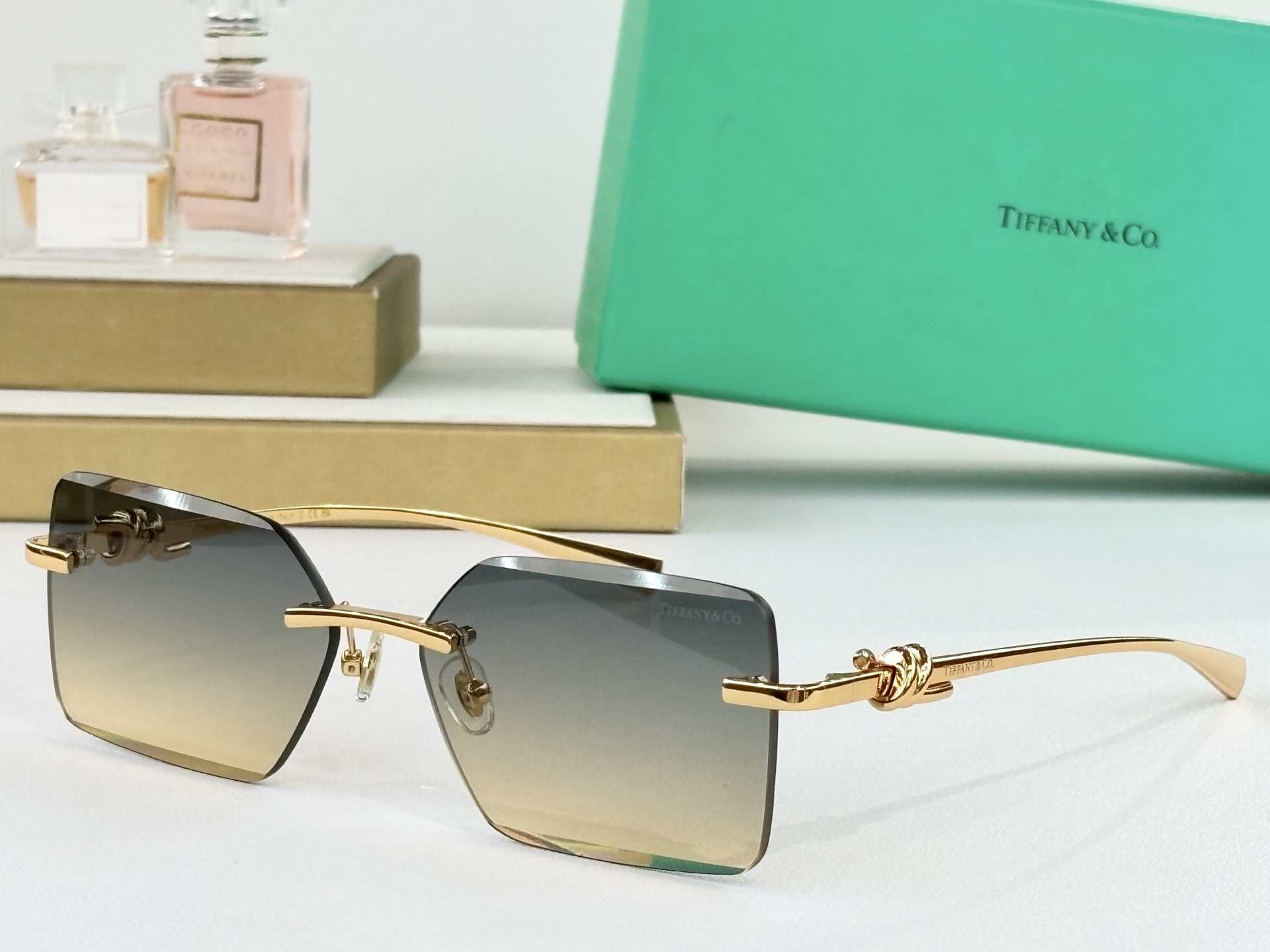 TIFFANY*Mod：TF1856LSize：58口16-140