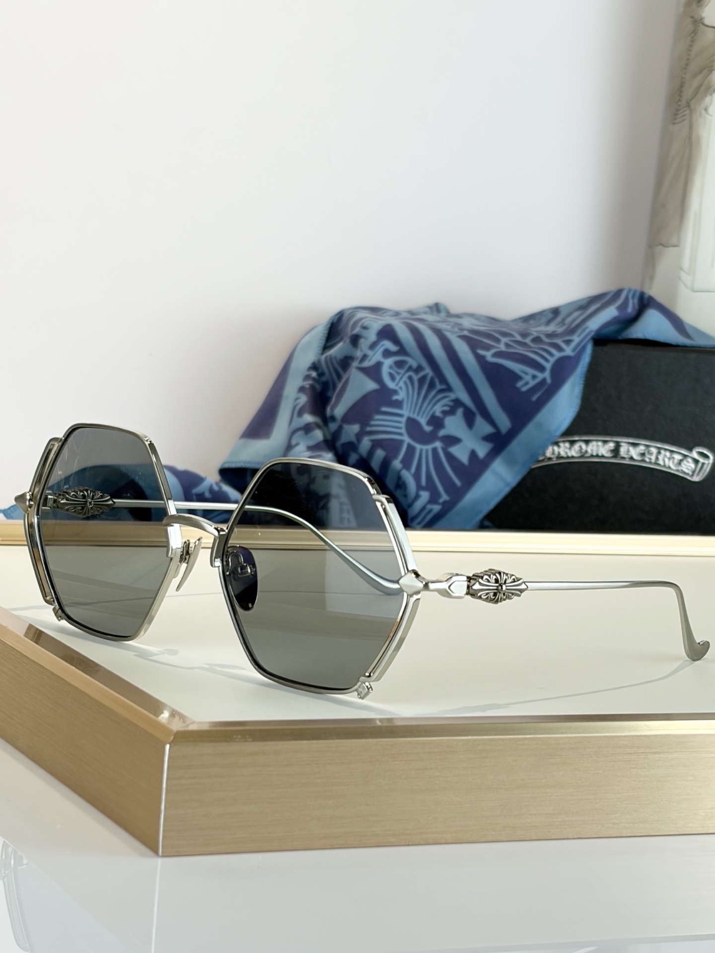 ChromeHearts MOD：CREAMEDsize:57口16-137