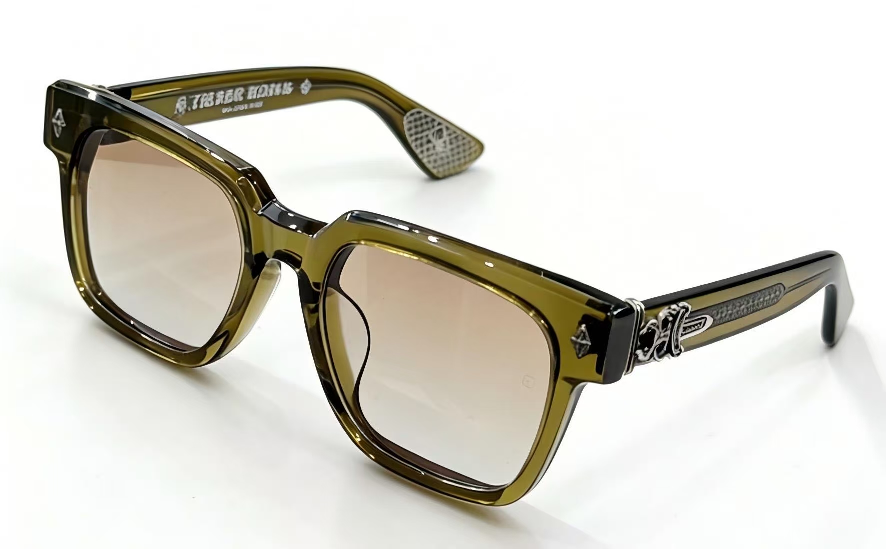 ChromeHearts MOD：CUNTVOLUTED ROUSsize:53口20-147