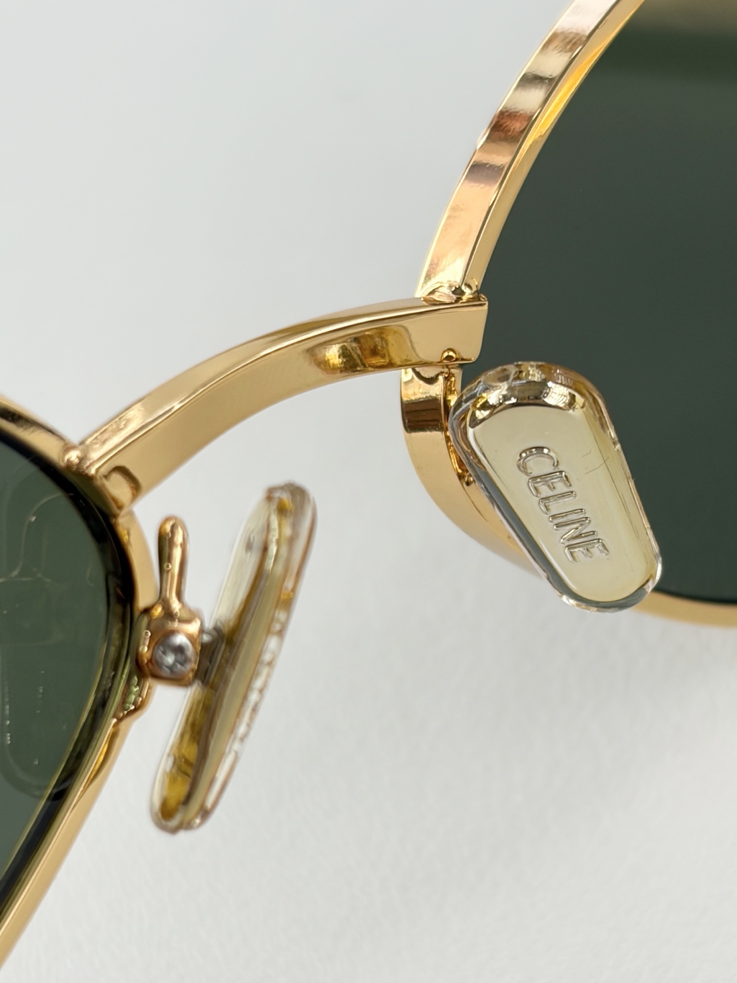 CELINEMod：CL42145USize：51口20-143