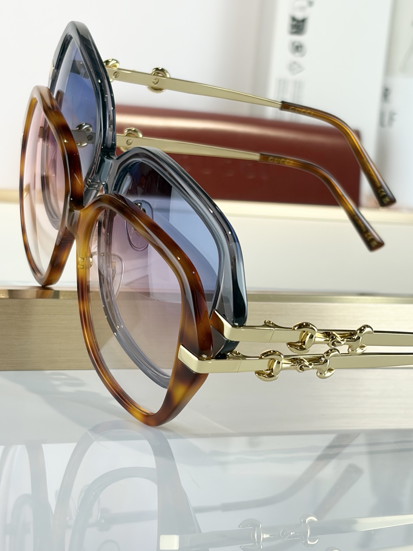 GUCC*MOD：GG2055SASize：57口17-145