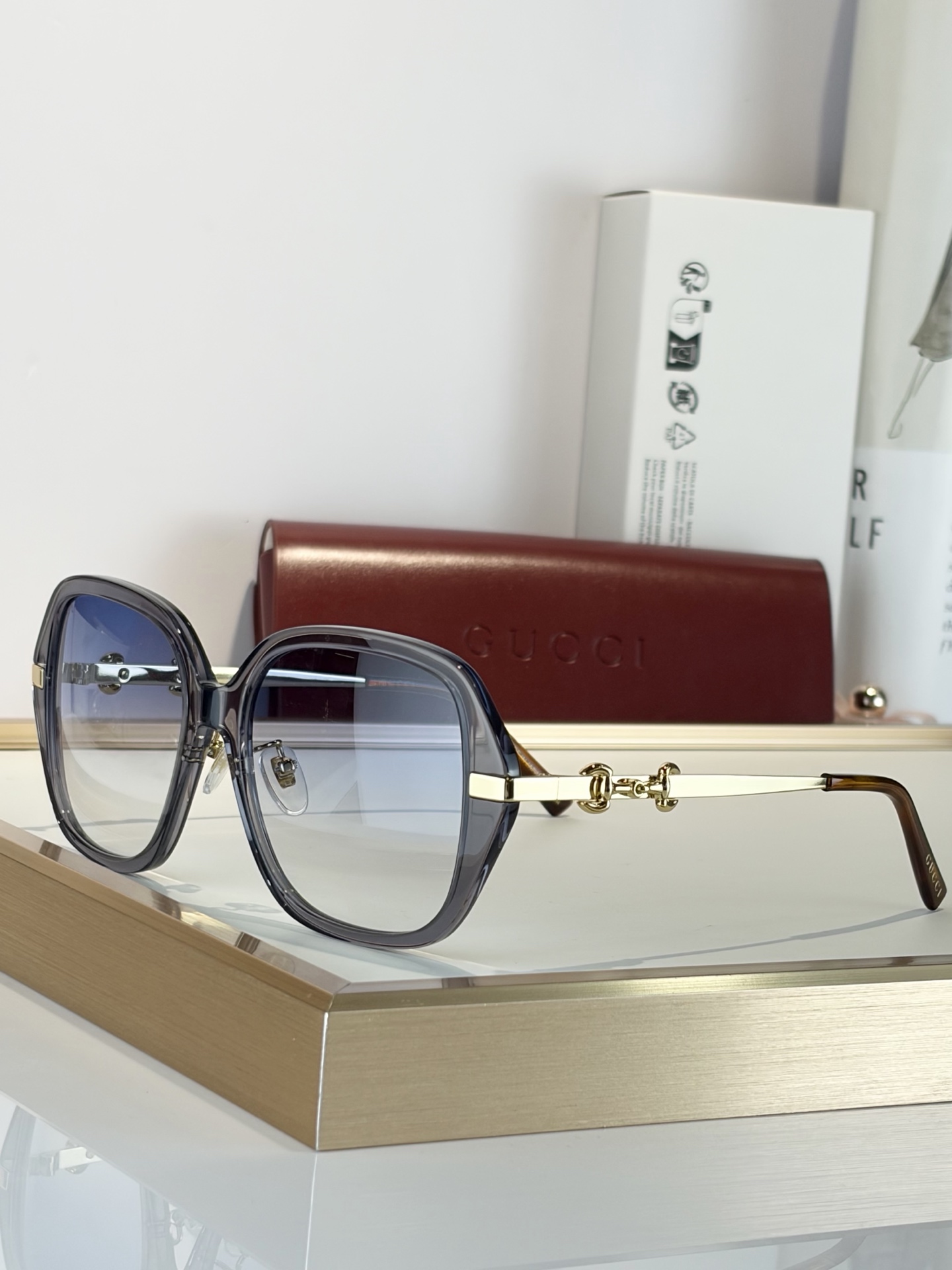 GUCC*MOD：GG2055SASize：57口17-145