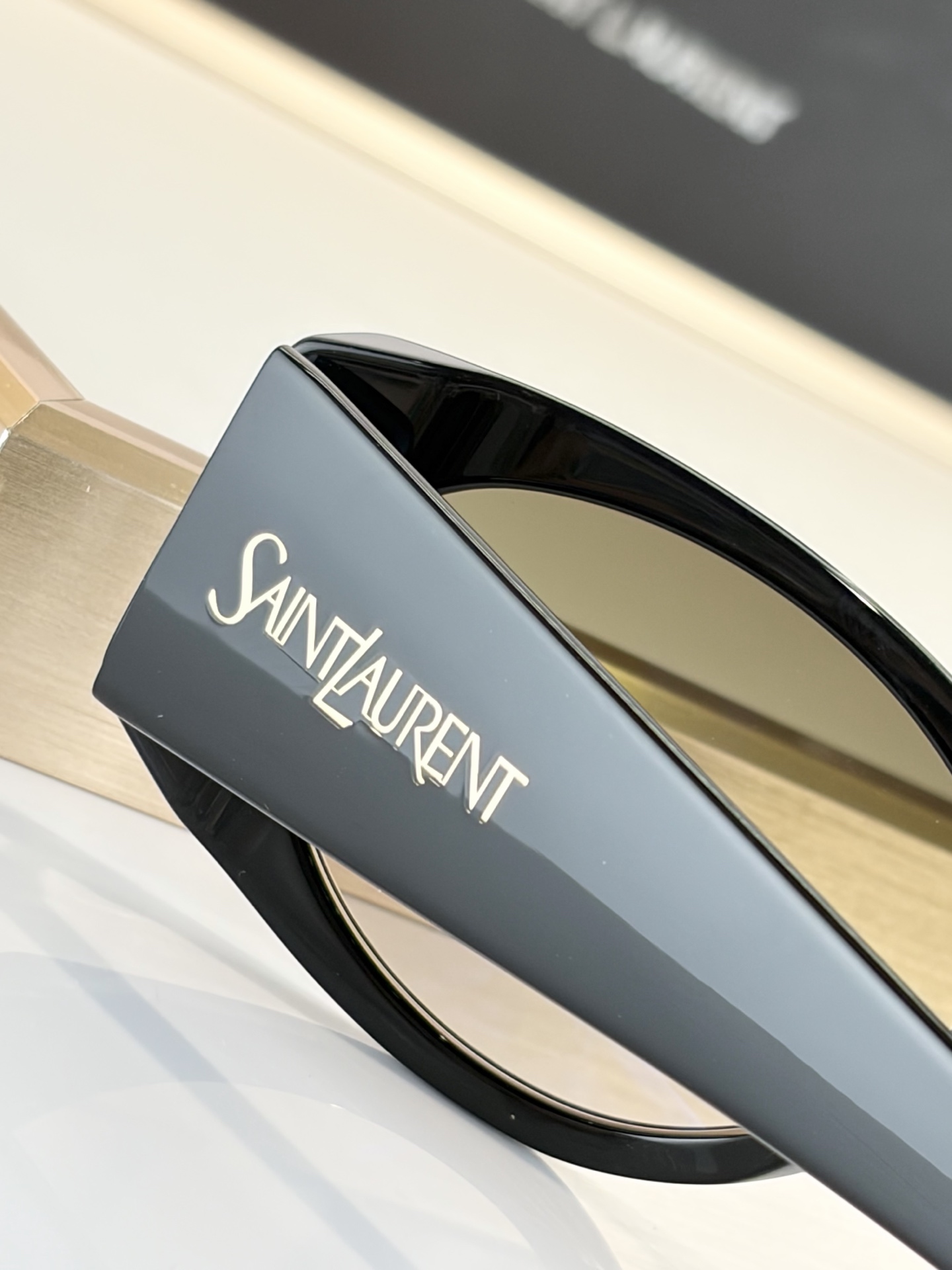 SAINT LAUREN*MOD:SL 831size：54口17-140