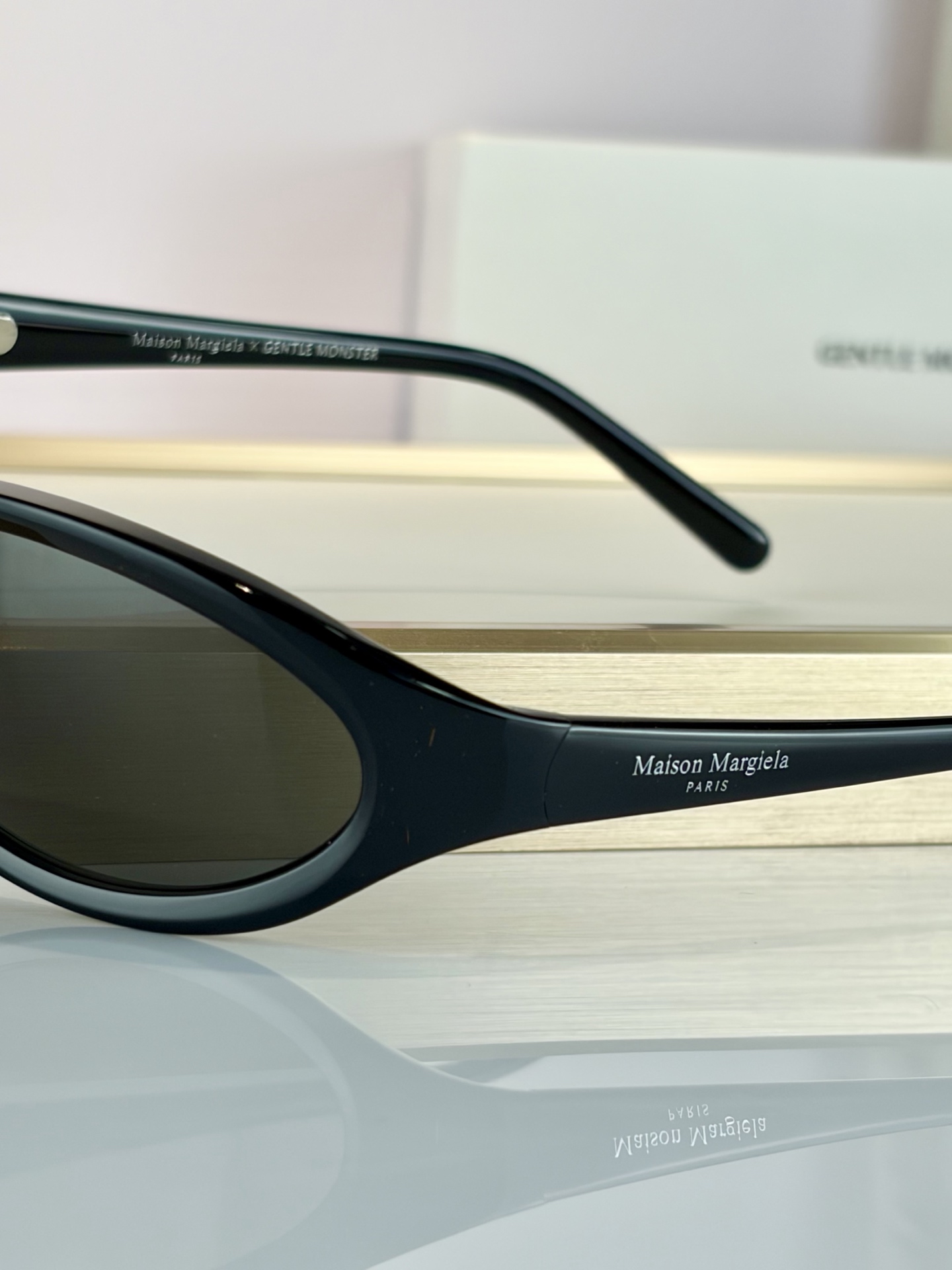 Maison Margiela X GENTLE MONSTE*MODEL:MM202SIZE：60口2