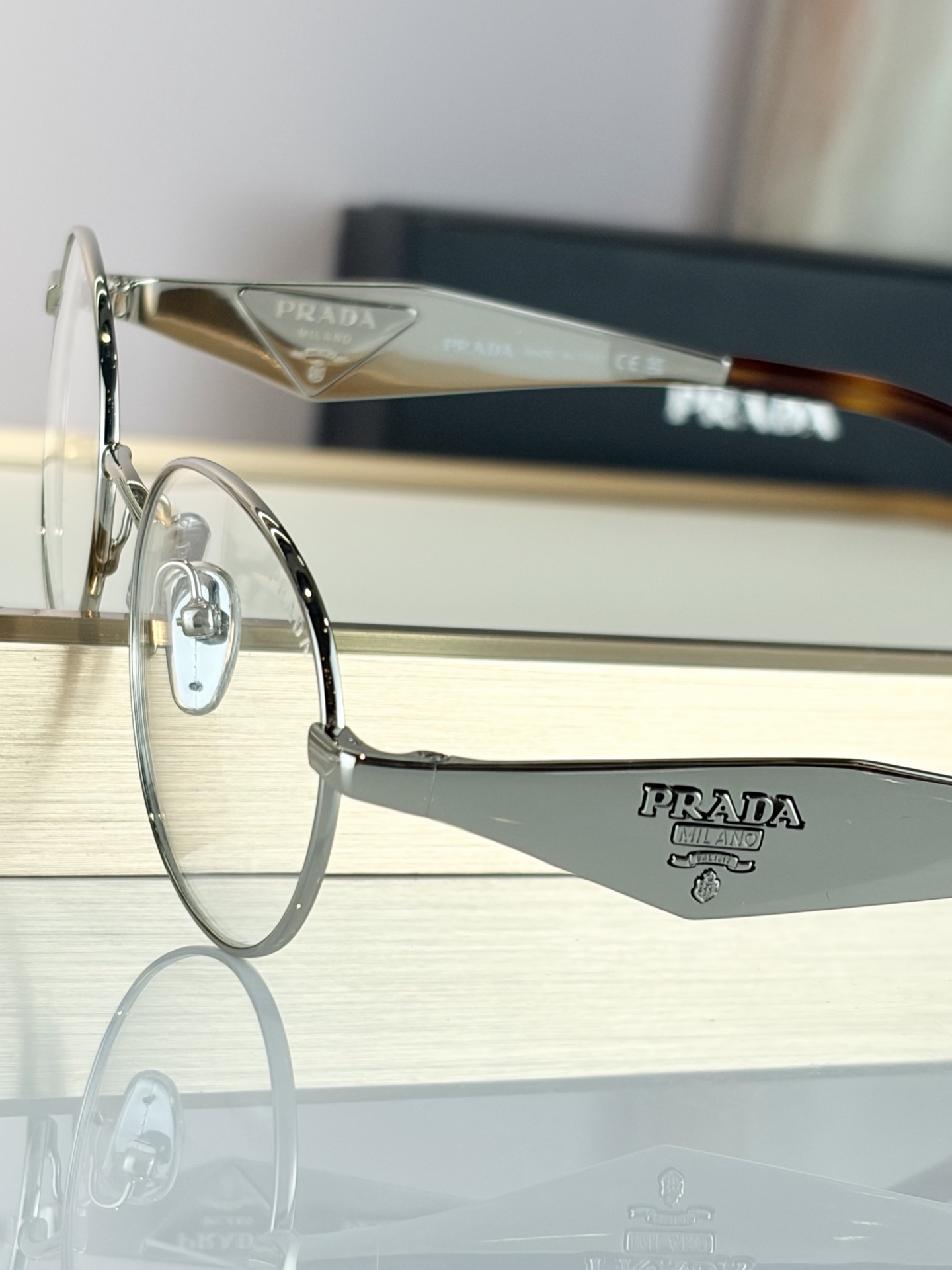 PRADAMODEL：PRD53VSIZE：54口19-140