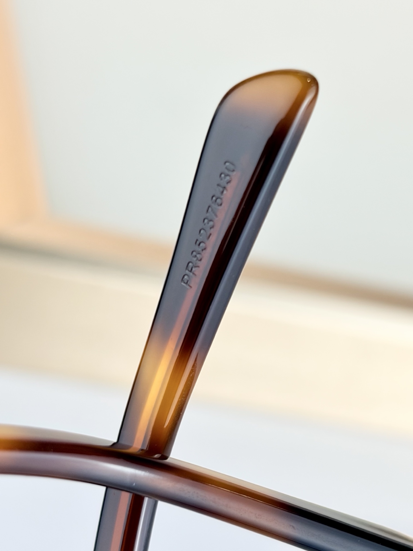 PRADAMODEL：PRD52VSIZE：54口17-140