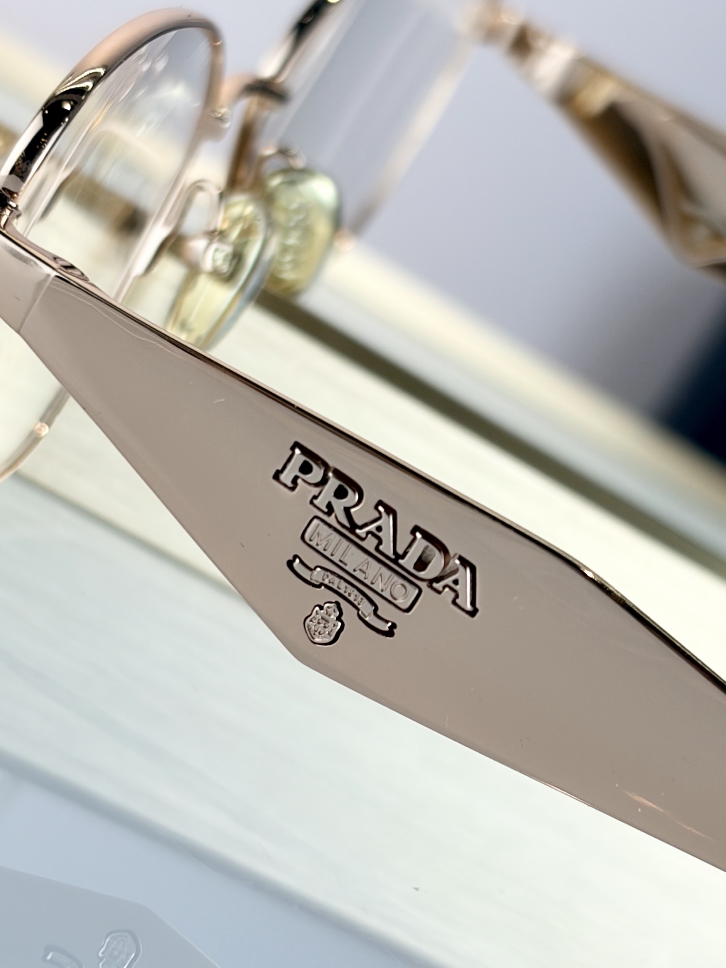 PRADAMODEL：PRD52VSIZE：54口17-140