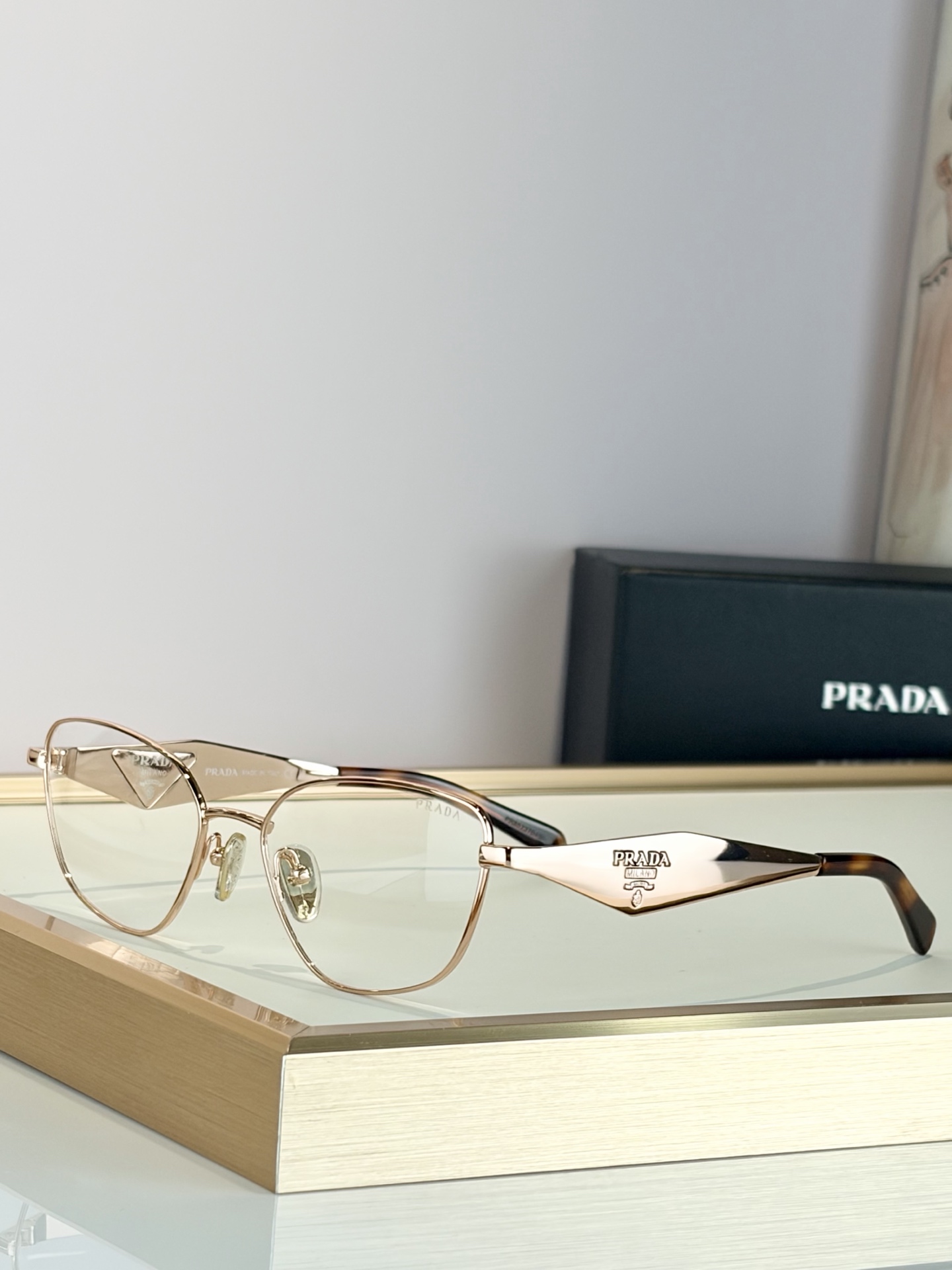 PRADAMODEL：PRD52VSIZE：54口17-140