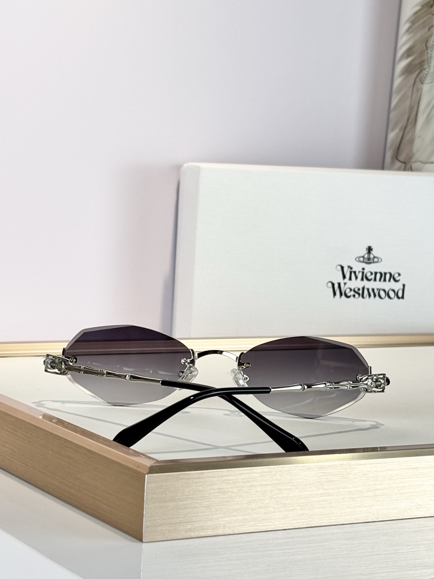 Vivienne WestwoodMODEL：VW12201 SIZE：54口20-145