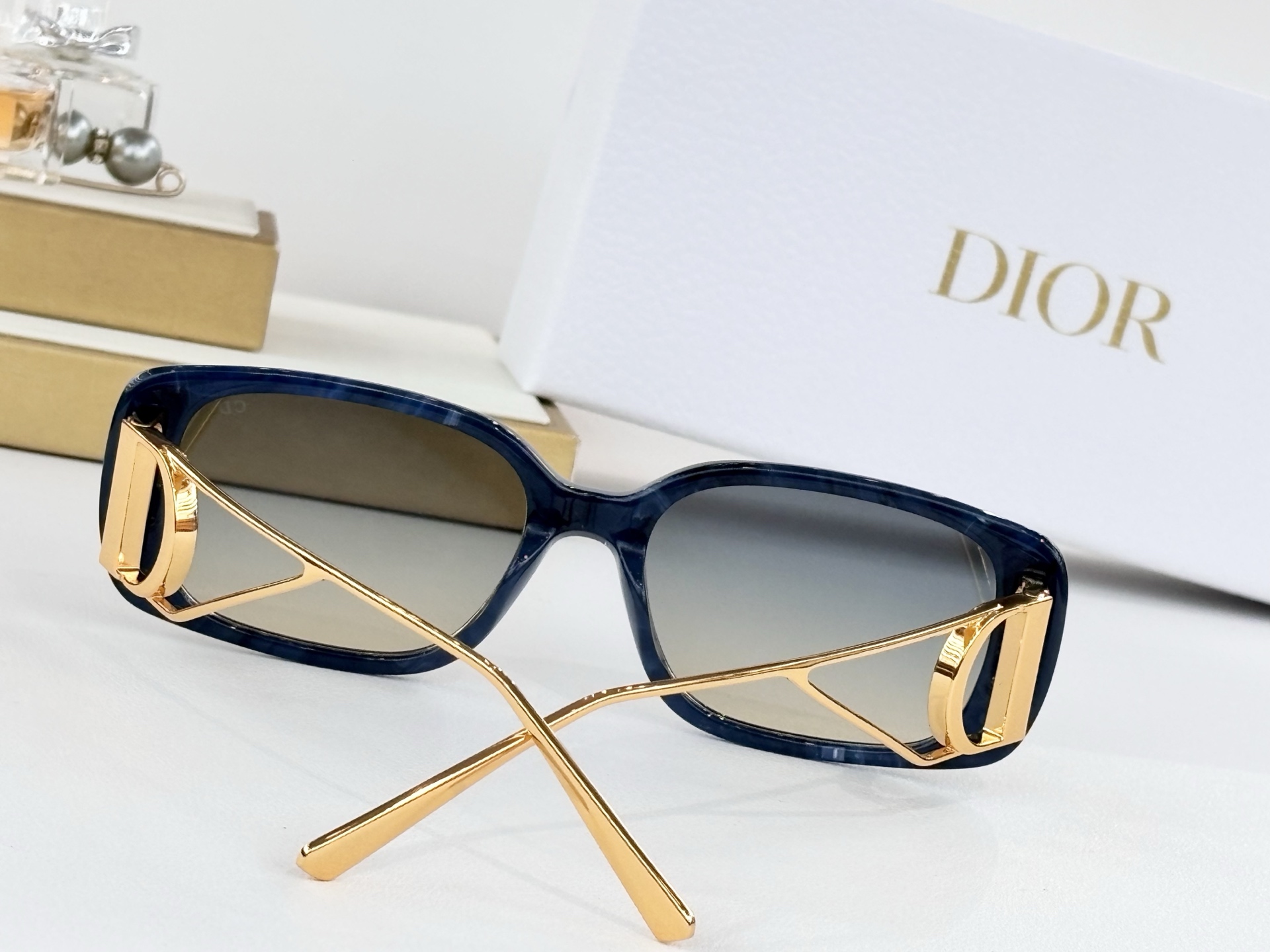 DIORMOD：DSGTA47UCKSize：55口18-140