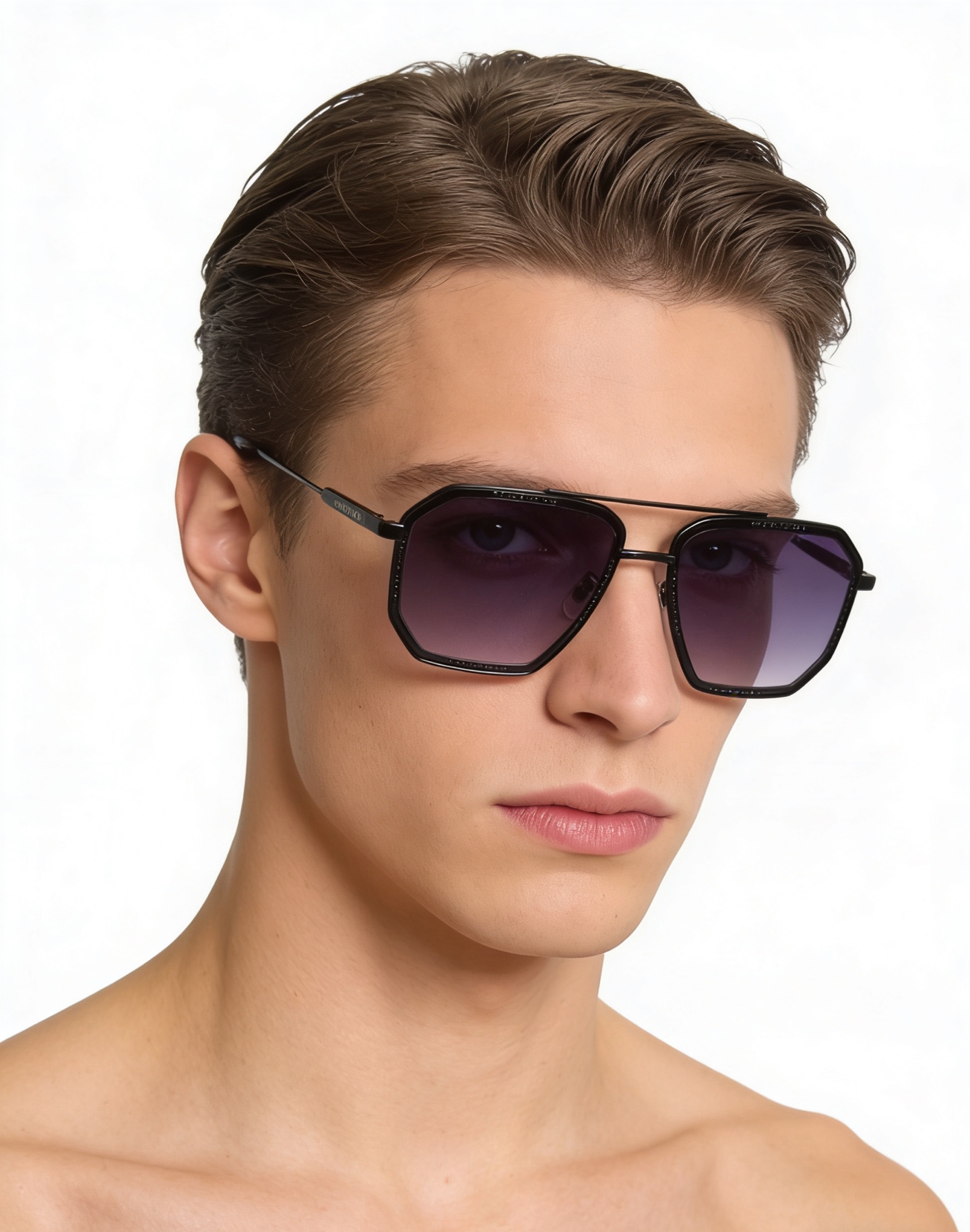 LOUIS VUITTO*MODEL：Z1318SIZE：56口19-145