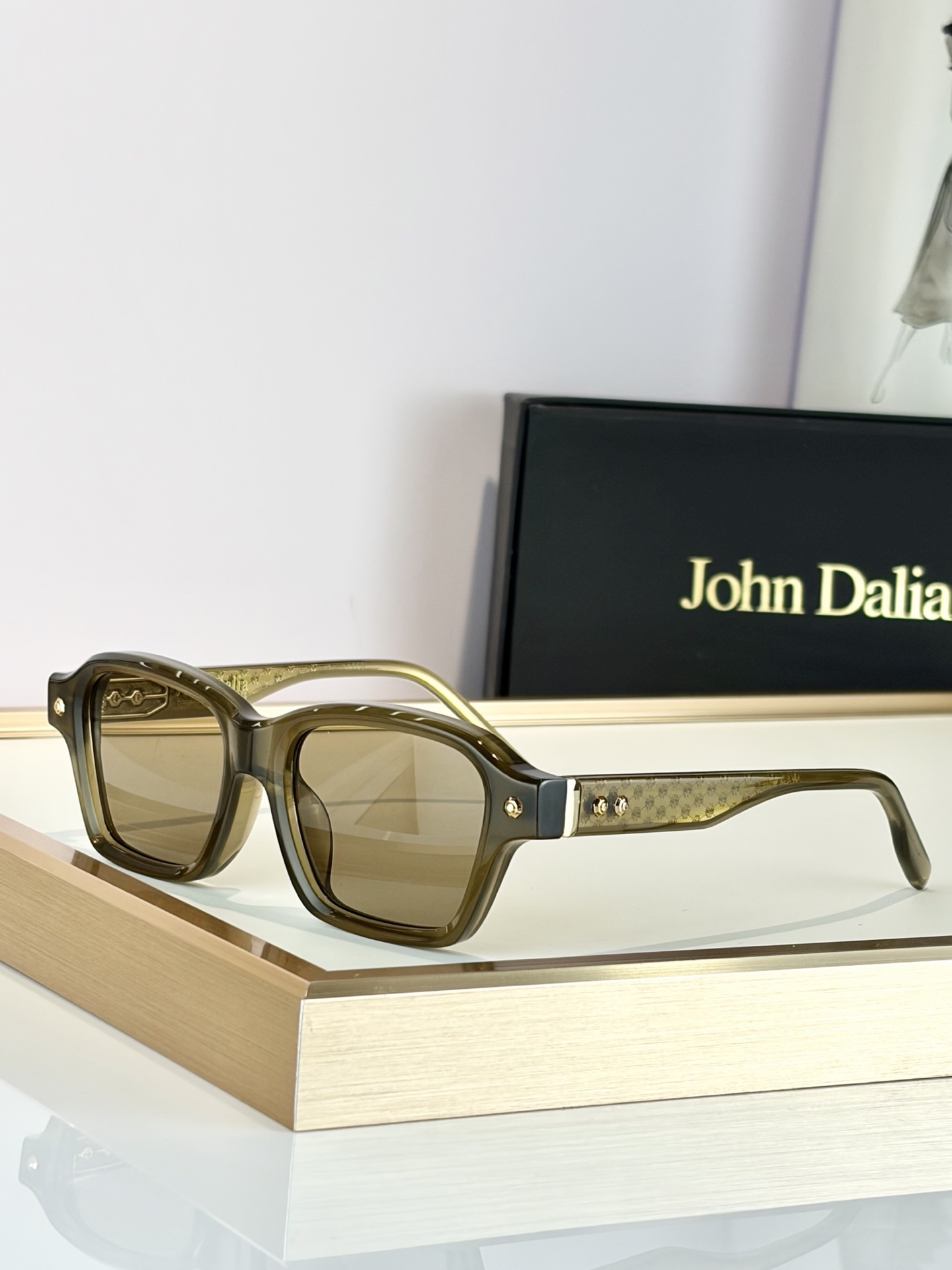 John DaliaMod：Project Series 08Size ：49口17老钱风极简主义品质看